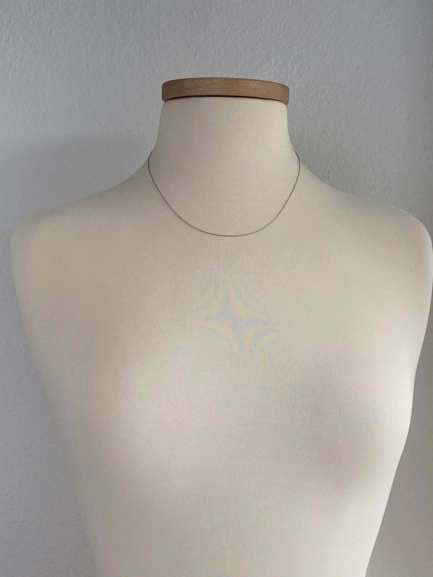 Vintage Solid 10k White Gold Dainty Chain Necklace - 18.25 inches