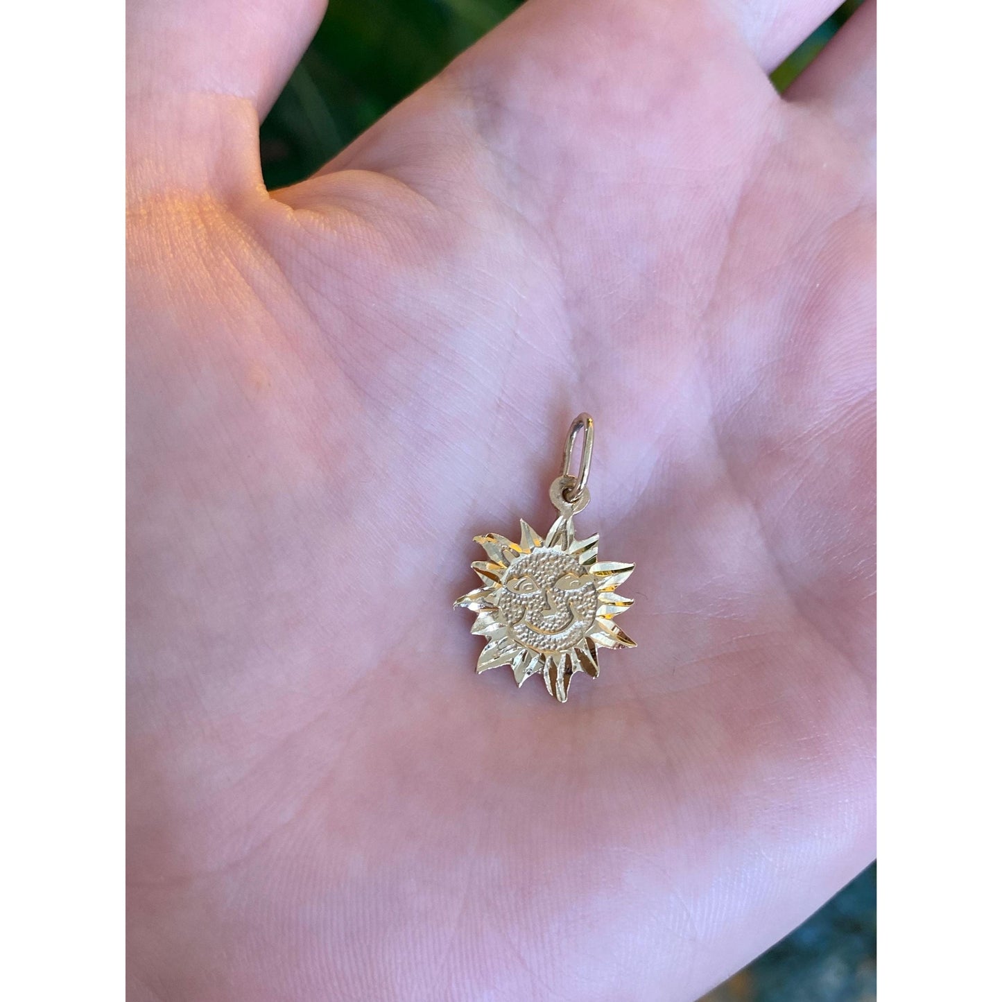 Vintage Solid 14k Yellow Gold Diamond Cut Sun Charm