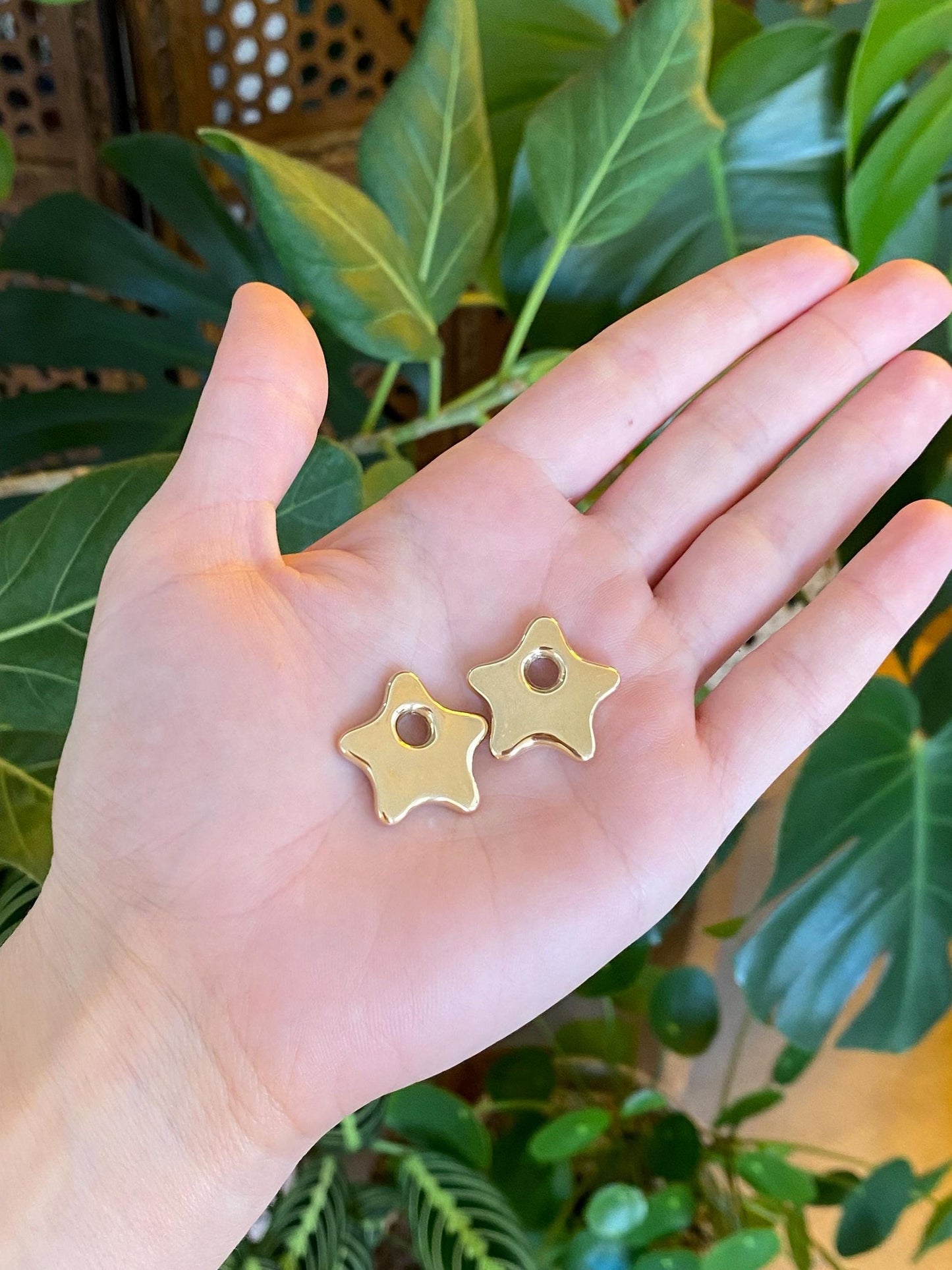 Vintage 14k Yellow Gold Star Hoop Charms