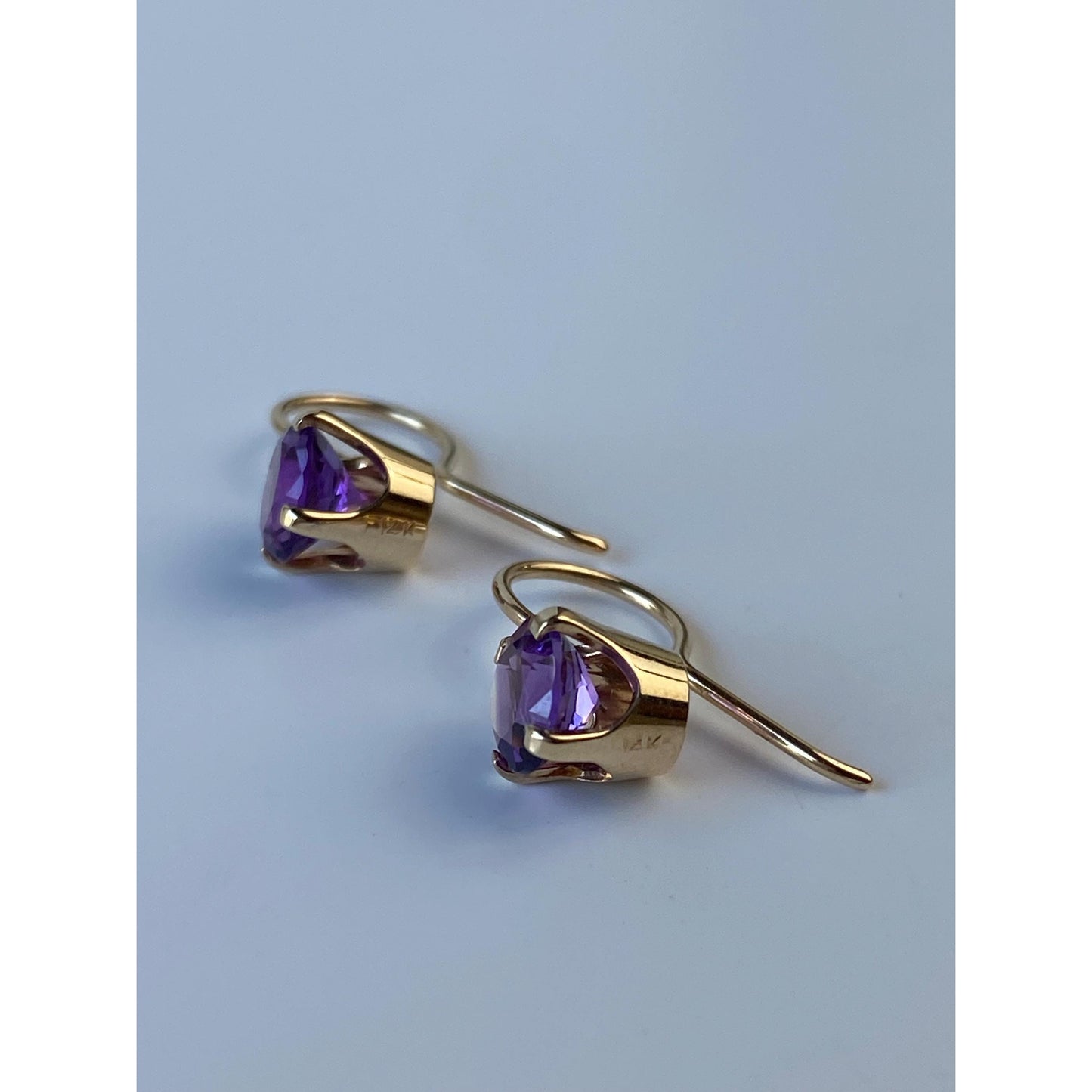 Vintage Solid 14k Yellow Gold Amethyst Dangle Earrings