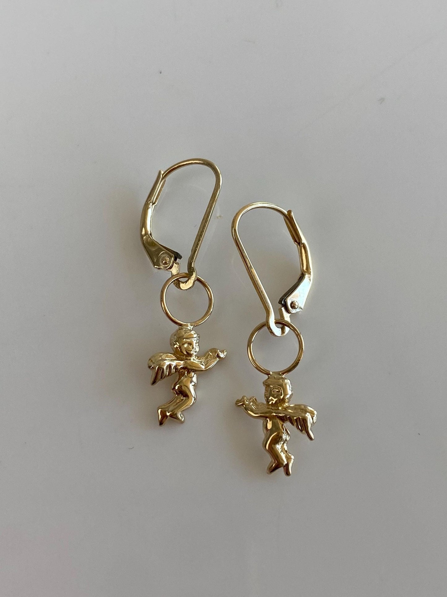 Vintage Solid 14k Yellow Gold Cherub Dangle Earrings