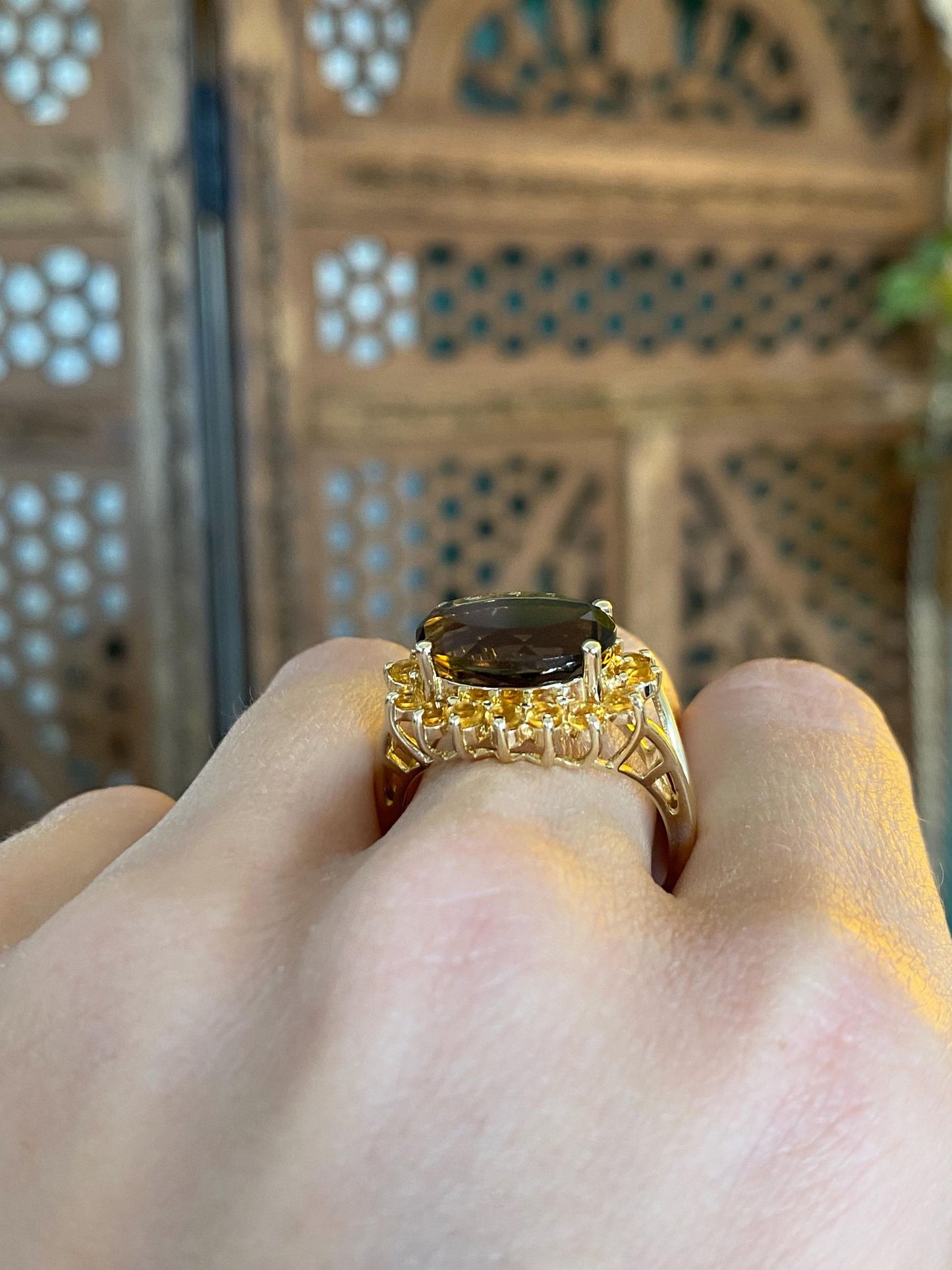 Vintage Solid 14k Yellow Gold Smokey Quartz Citrine Halo Ring - Size 10