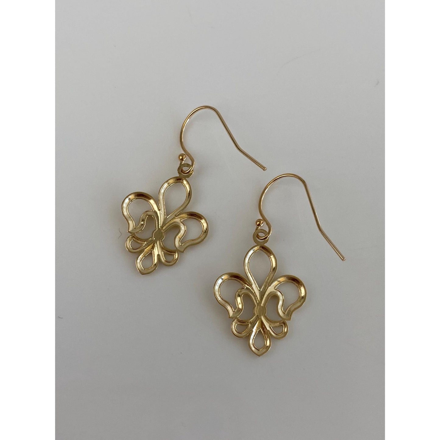 Vintage Solid 14k Yellow Gold Fleur-de-lis Dangle Earrings