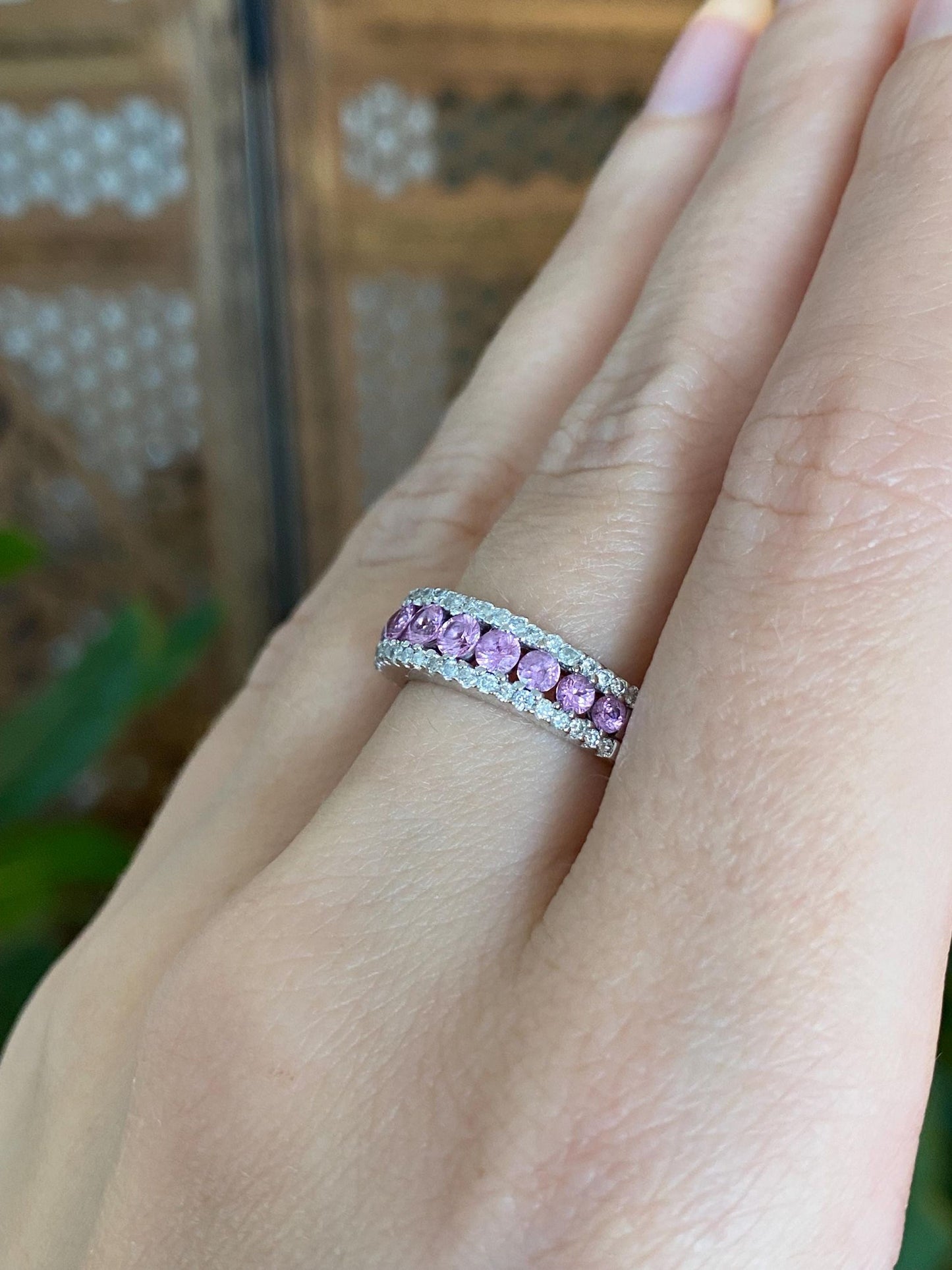 Vintage Solid 18k White Gold Diamond Pink Sapphire Row Ring Band - Size 6.75