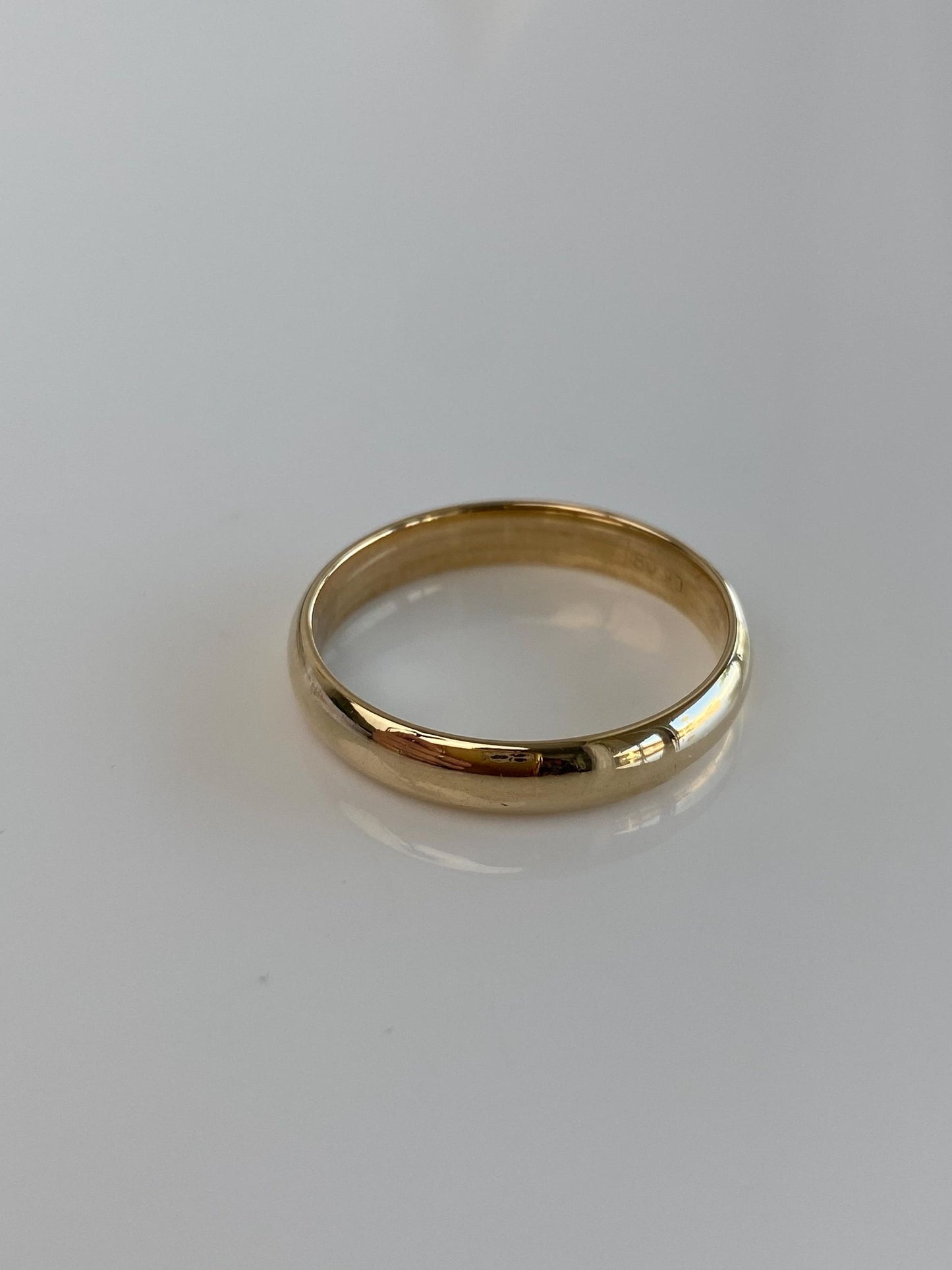 Vintage Solid 10k Yellow Gold Ring Band - Size 10.75