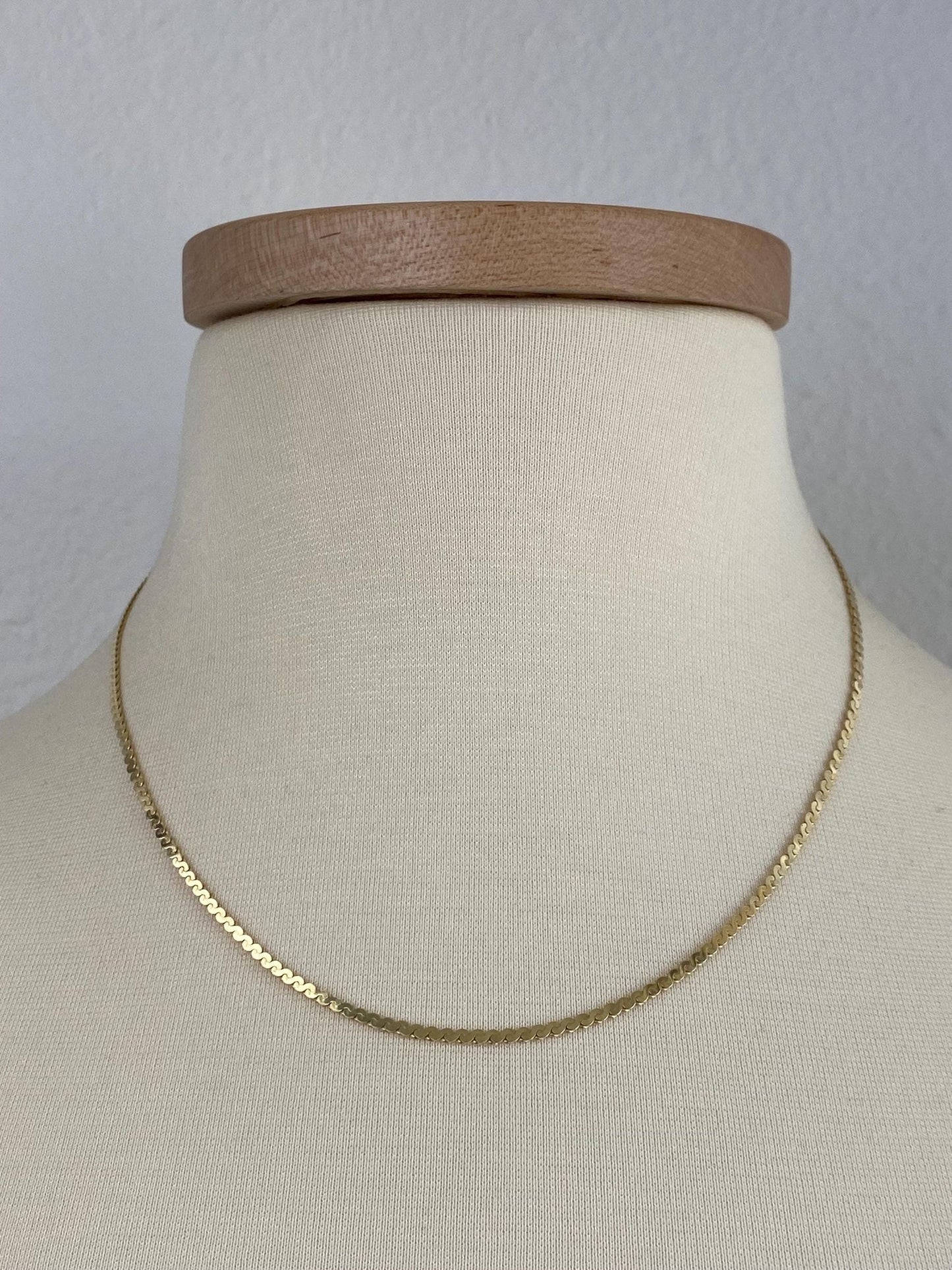 Vintage Solid 14k Yellow Gold Chunky Serpentine Chain Necklace - 18.25 inches