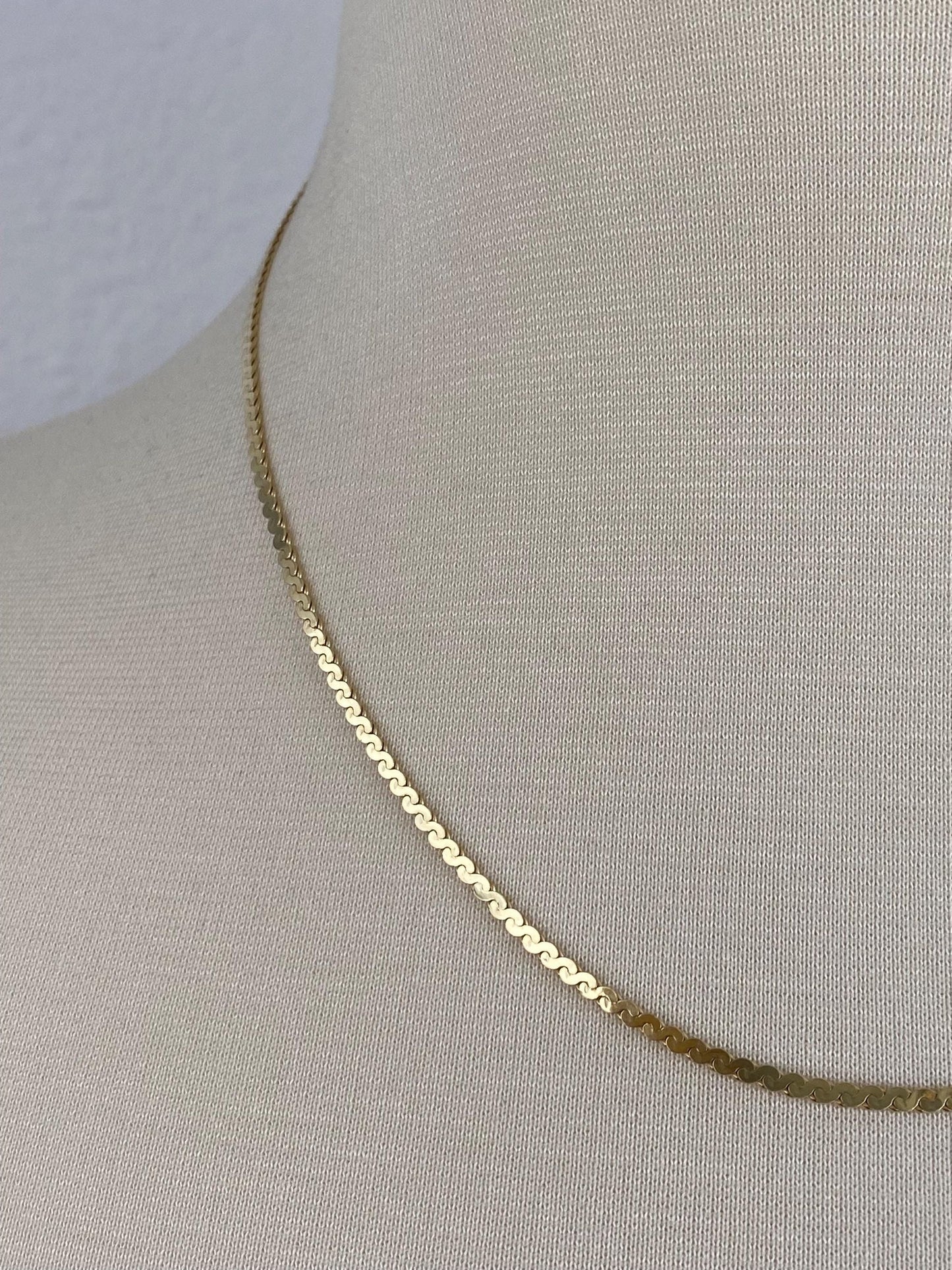 Vintage Solid 14k Yellow Gold Chunky Serpentine Chain Necklace - 18.25 inches