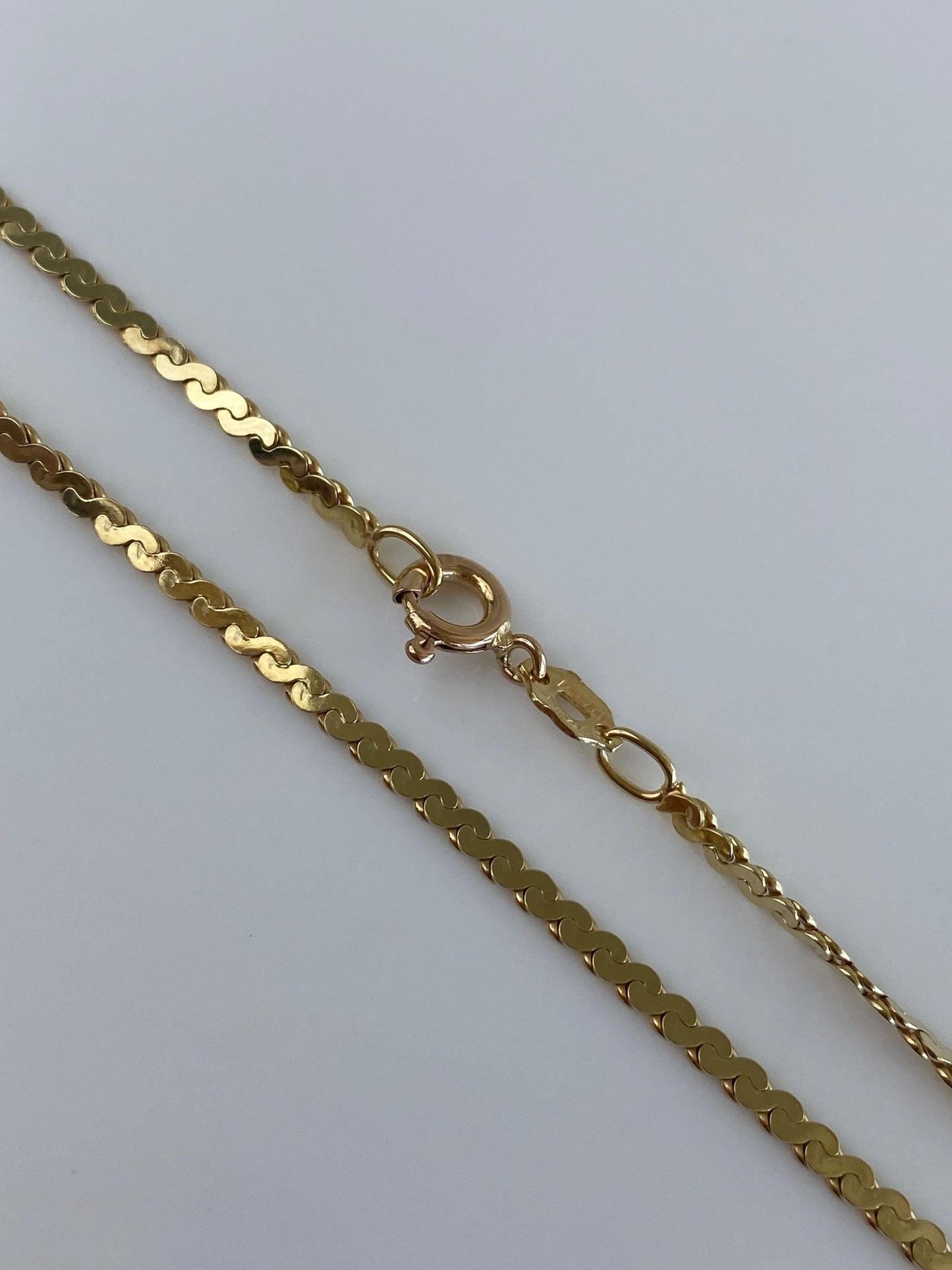 Vintage Solid 14k Yellow Gold Chunky Serpentine Chain Necklace - 18.25 inches