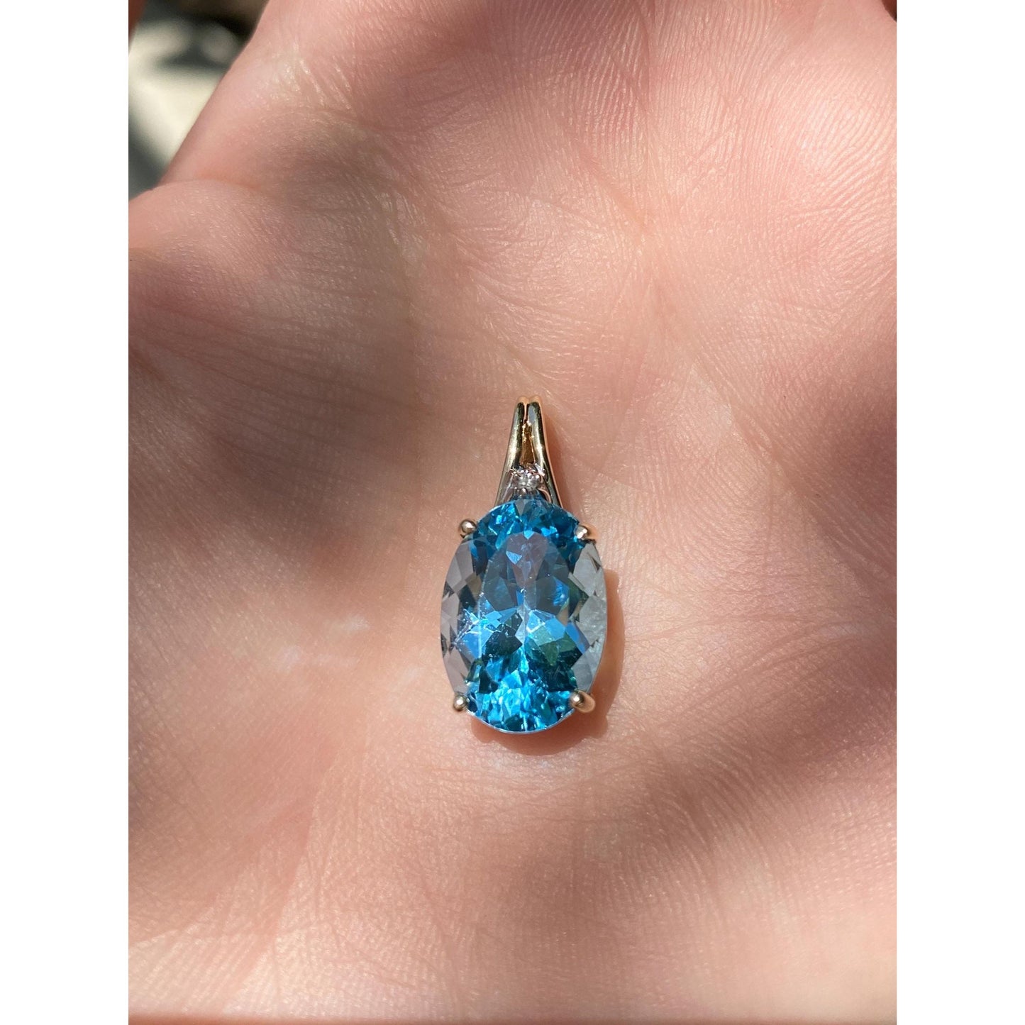 Vintage Solid 10k Yellow Gold Diamond Topaz Charm