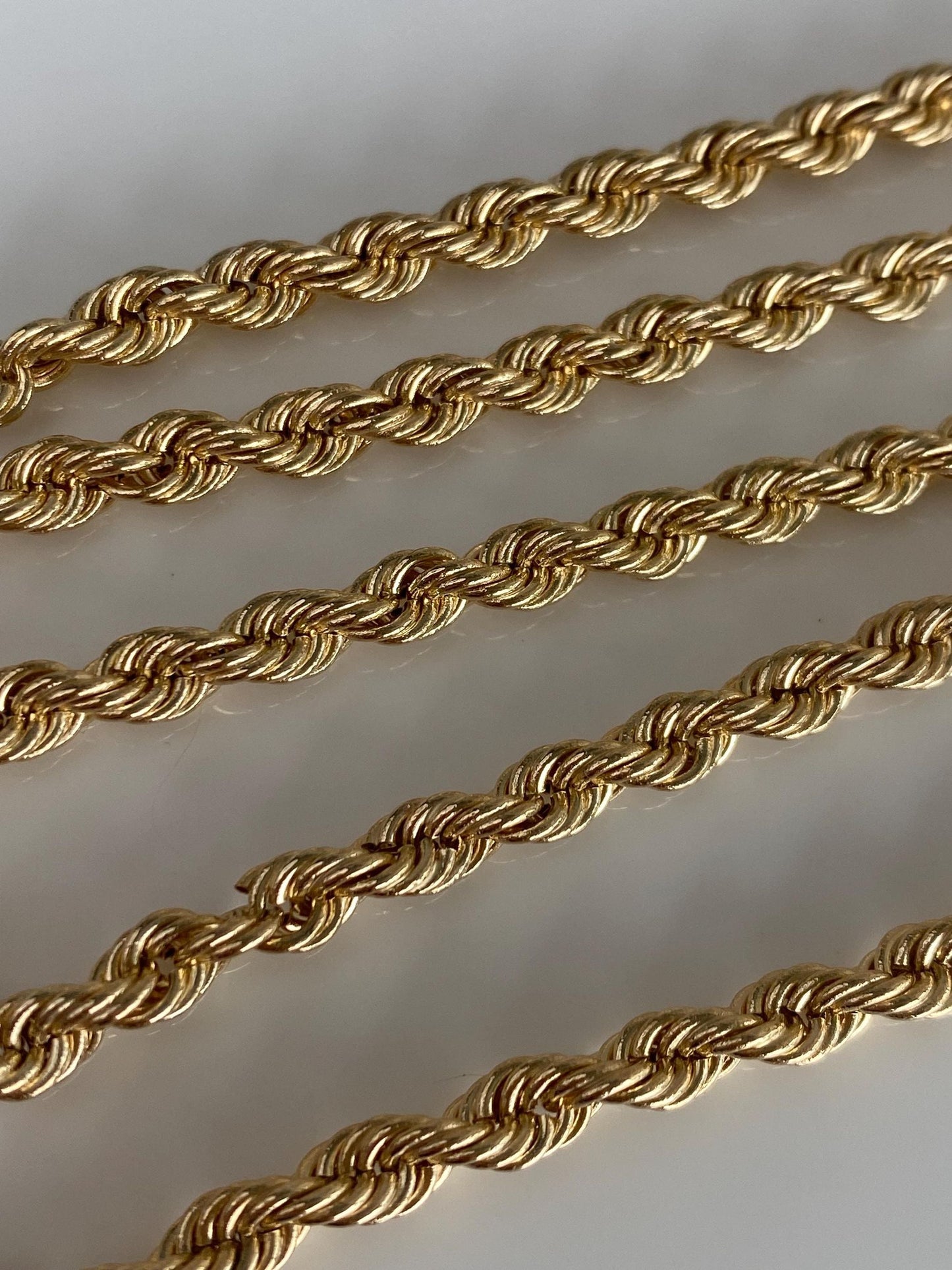 Vintage Solid 14k Yellow Gold Chunky Rope Chain Necklace - 17.75 inches