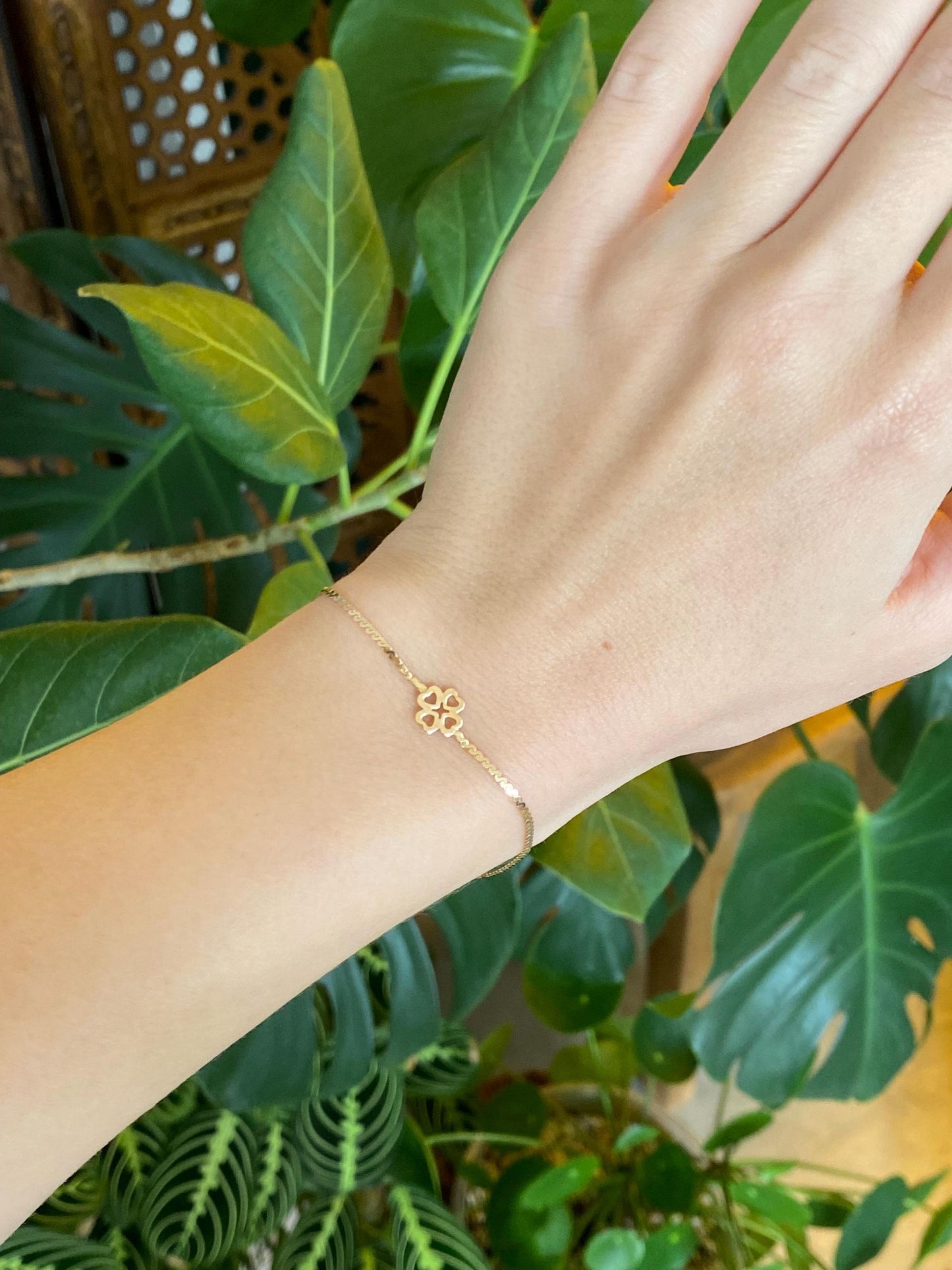 Vintage Solid 14k Yellow Gold Clover Serpentine Chain Bracelet - 7 inches