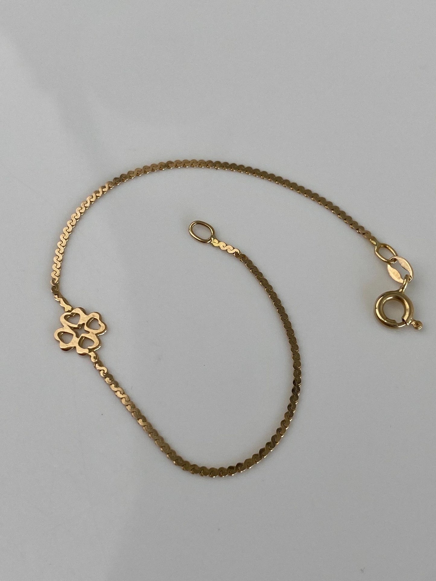 Vintage Solid 14k Yellow Gold Clover Serpentine Chain Bracelet - 7 inches