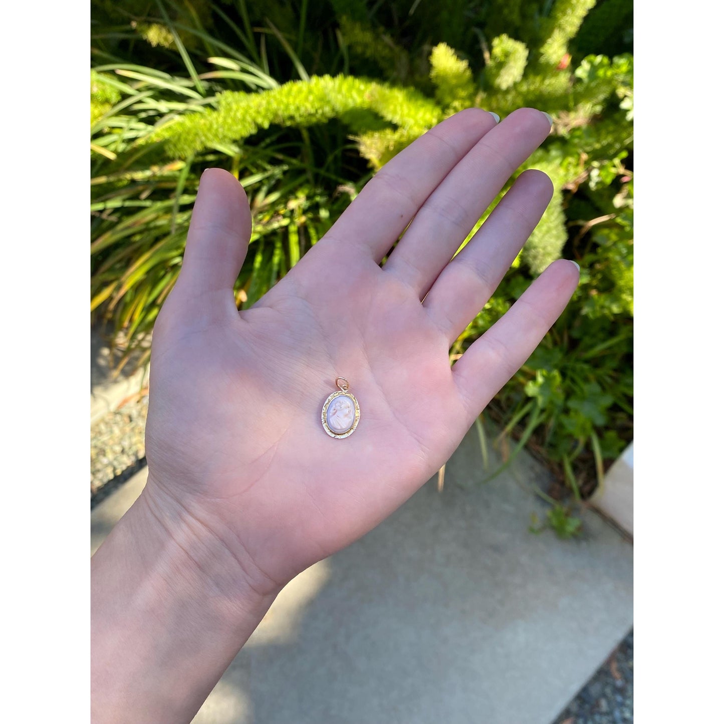 Vintage Solid 14k Yellow Gold Cameo Charm