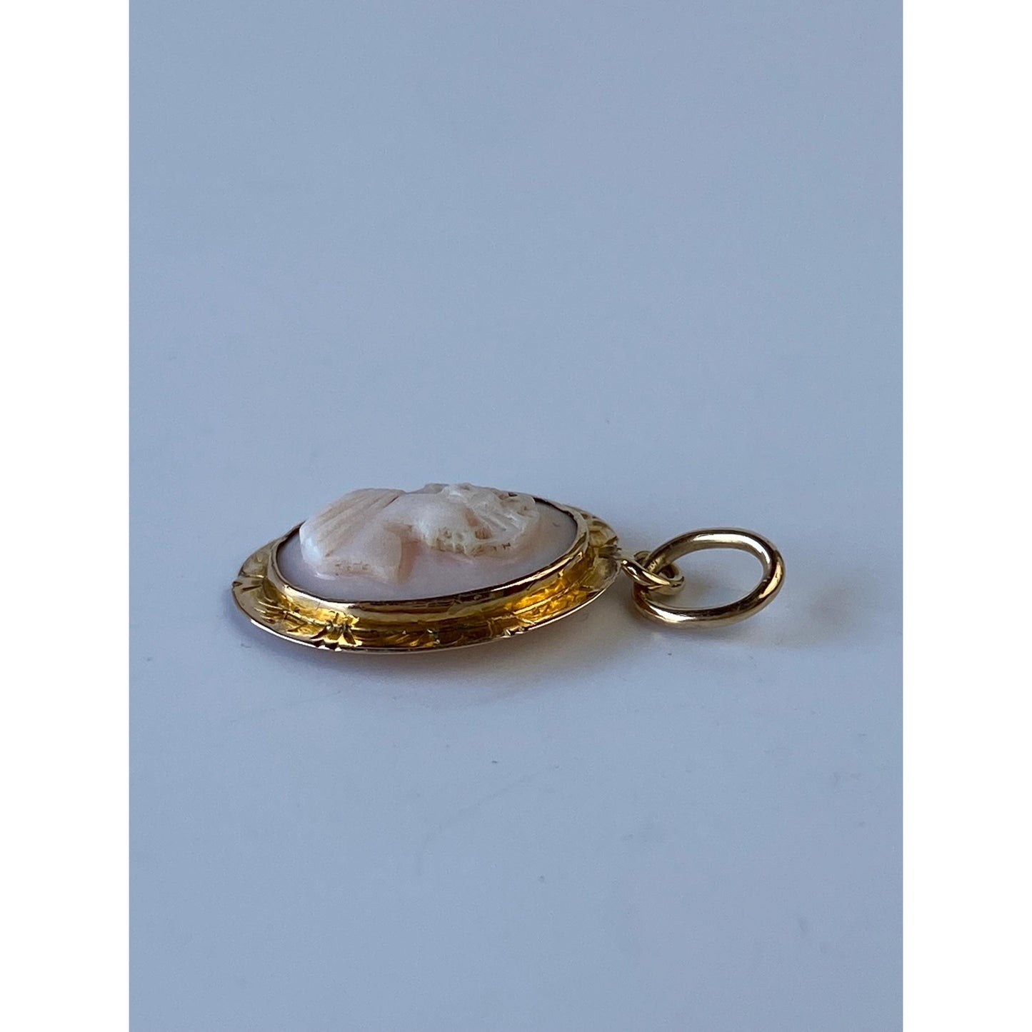 Vintage Solid 14k Yellow Gold Cameo Charm
