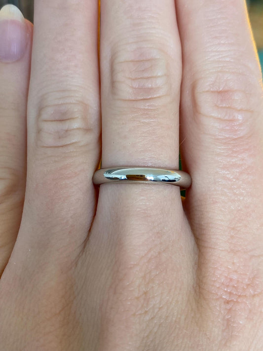 Vintage Solid 14k White Gold Ring Band - Size 8.25