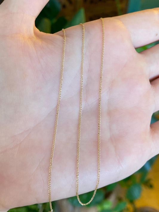 Vintage Solid 14k Yellow Gold Dainty Elongated Curb Chain Necklace - 15.25 inches