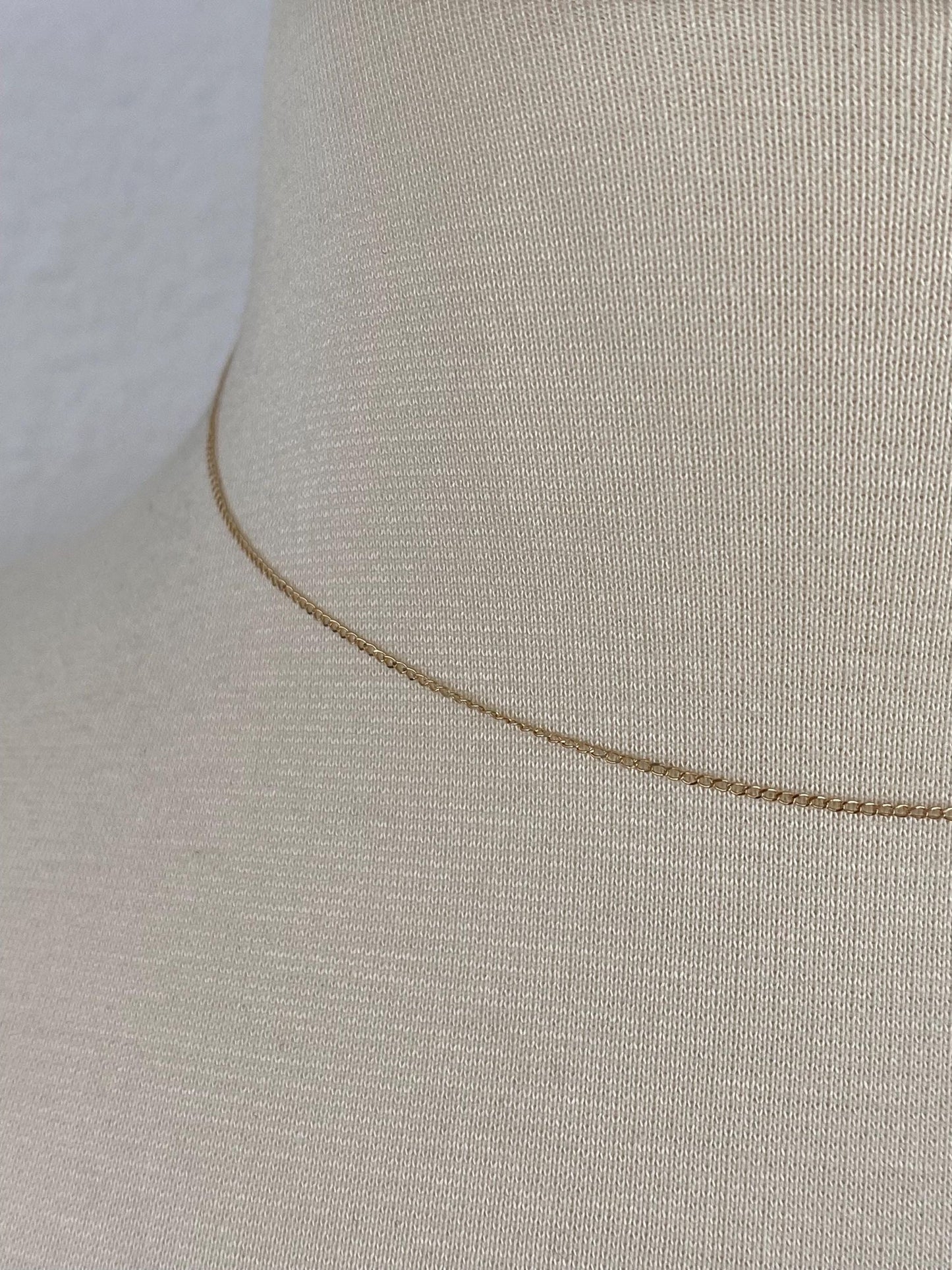 Vintage Solid 14k Yellow Gold Dainty Elongated Curb Chain Necklace - 15.25 inches