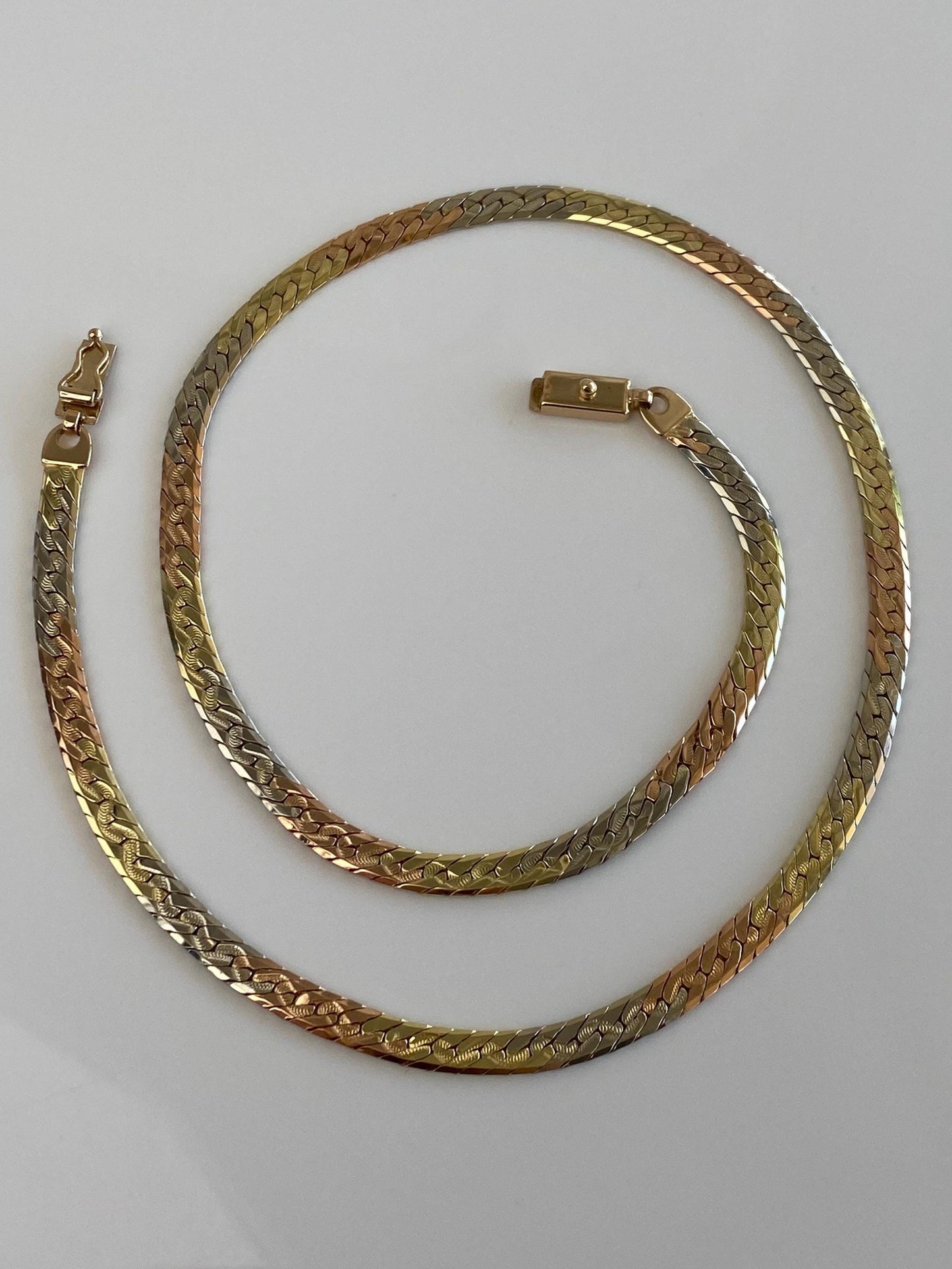 Vintage Solid 14k Tri Tone Gold Chunky Herringbone Chain Necklace - 18.25 inches