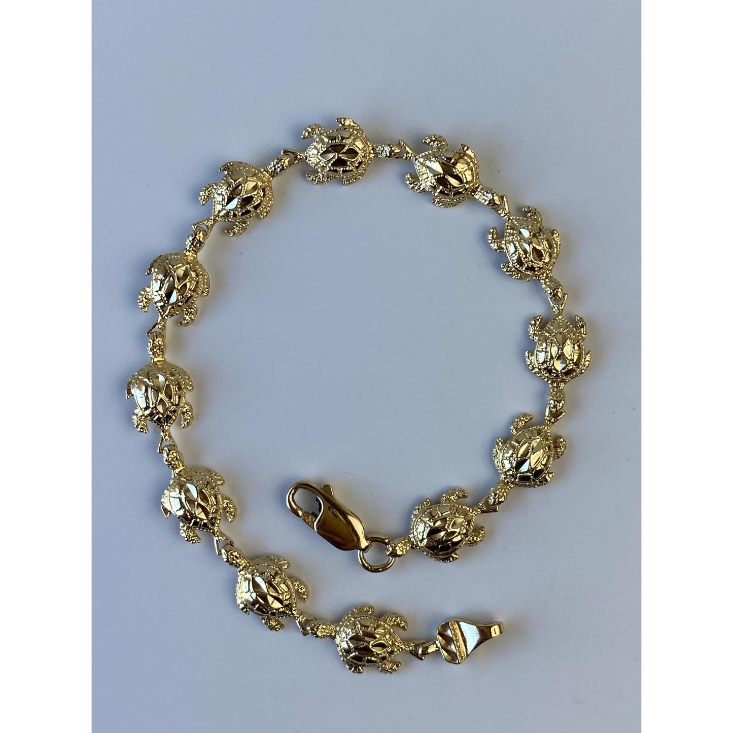 Vintage Solid 14k Yellow Gold Diamond Cut Sea Turtle Bracelet - 7.25 inches