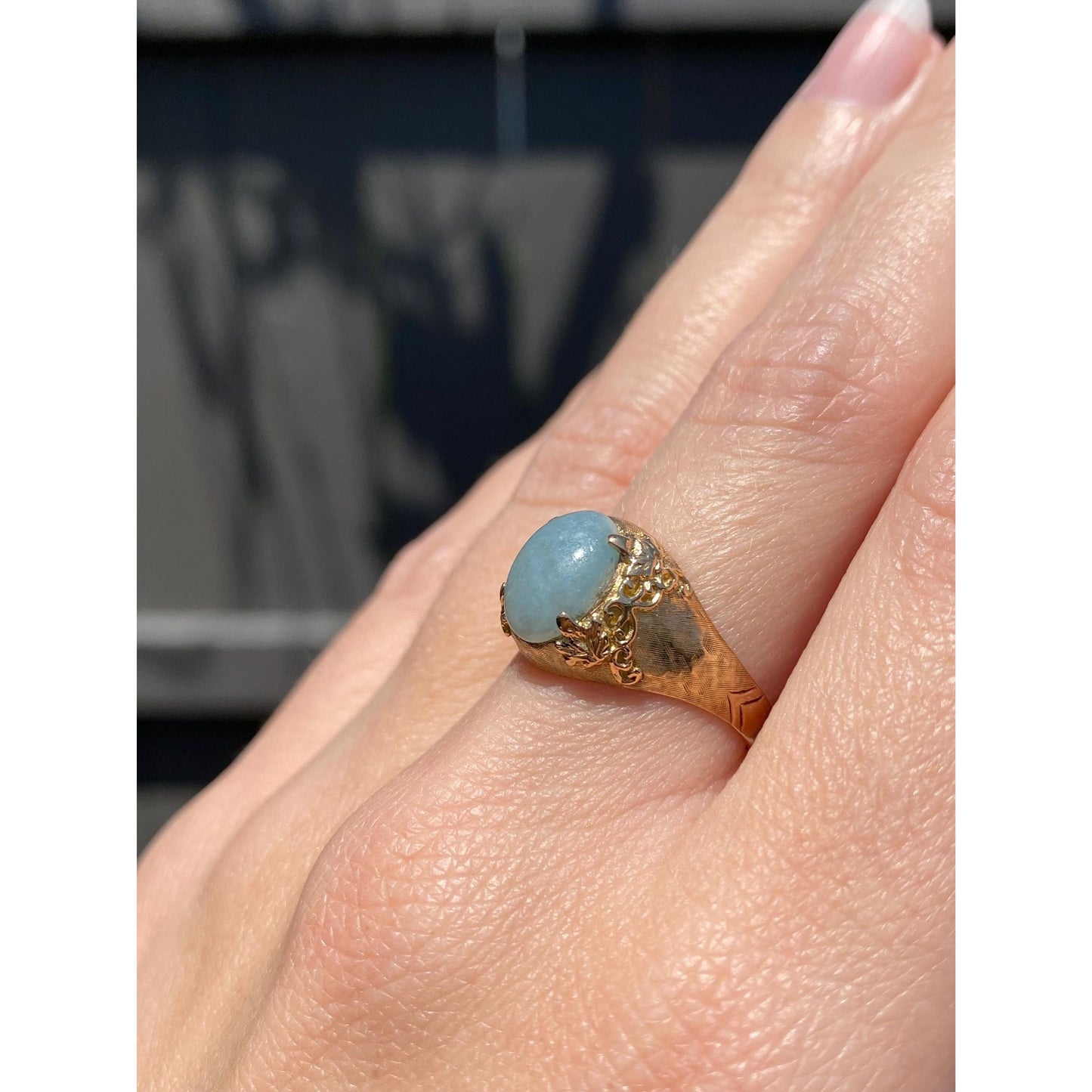 Vintage Solid 18k Yellow Gold Jade Ring - Size 6