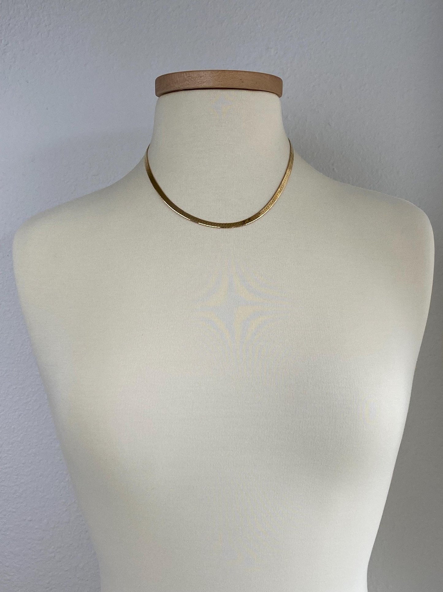 Vintage Solid 14k Yellow Gold Chunky Herringbone Chain Necklace - 18 inches