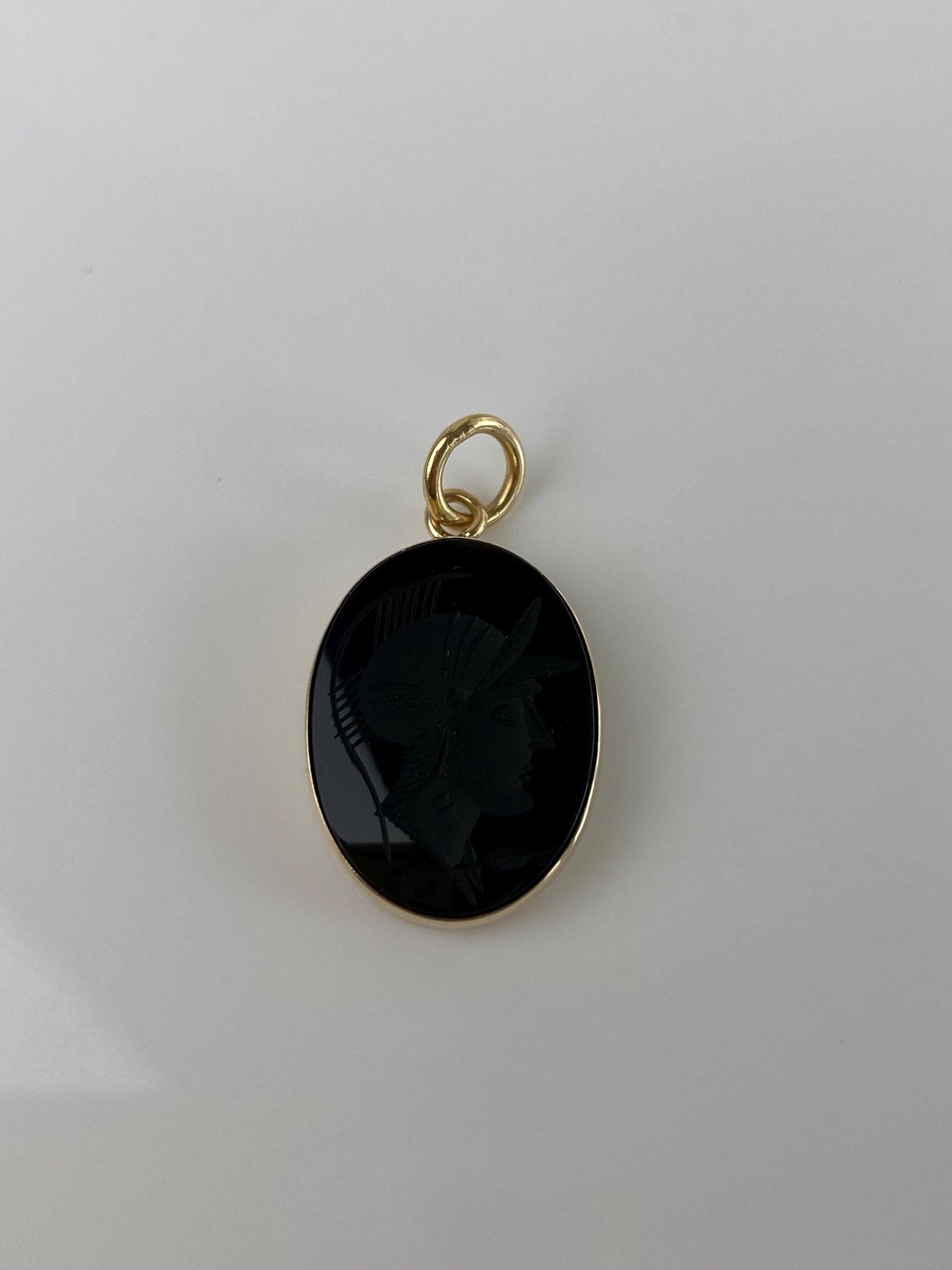 Vintage Solid 12k Yellow Gold Carved Black Onyx Roman Warrior Charm