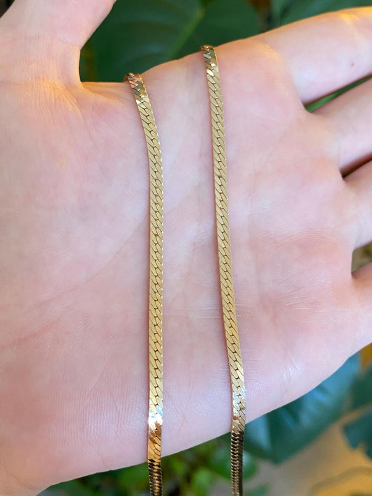Vintage Solid 14k Yellow Gold Herringbone Chain Necklace - 20 inches