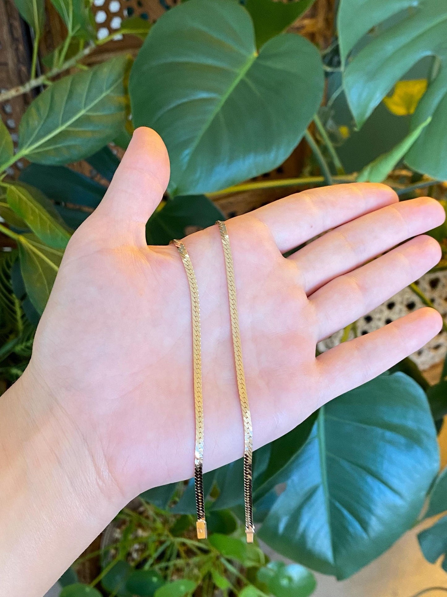 Vintage Solid 14k Yellow Gold Herringbone Chain Necklace - 20 inches