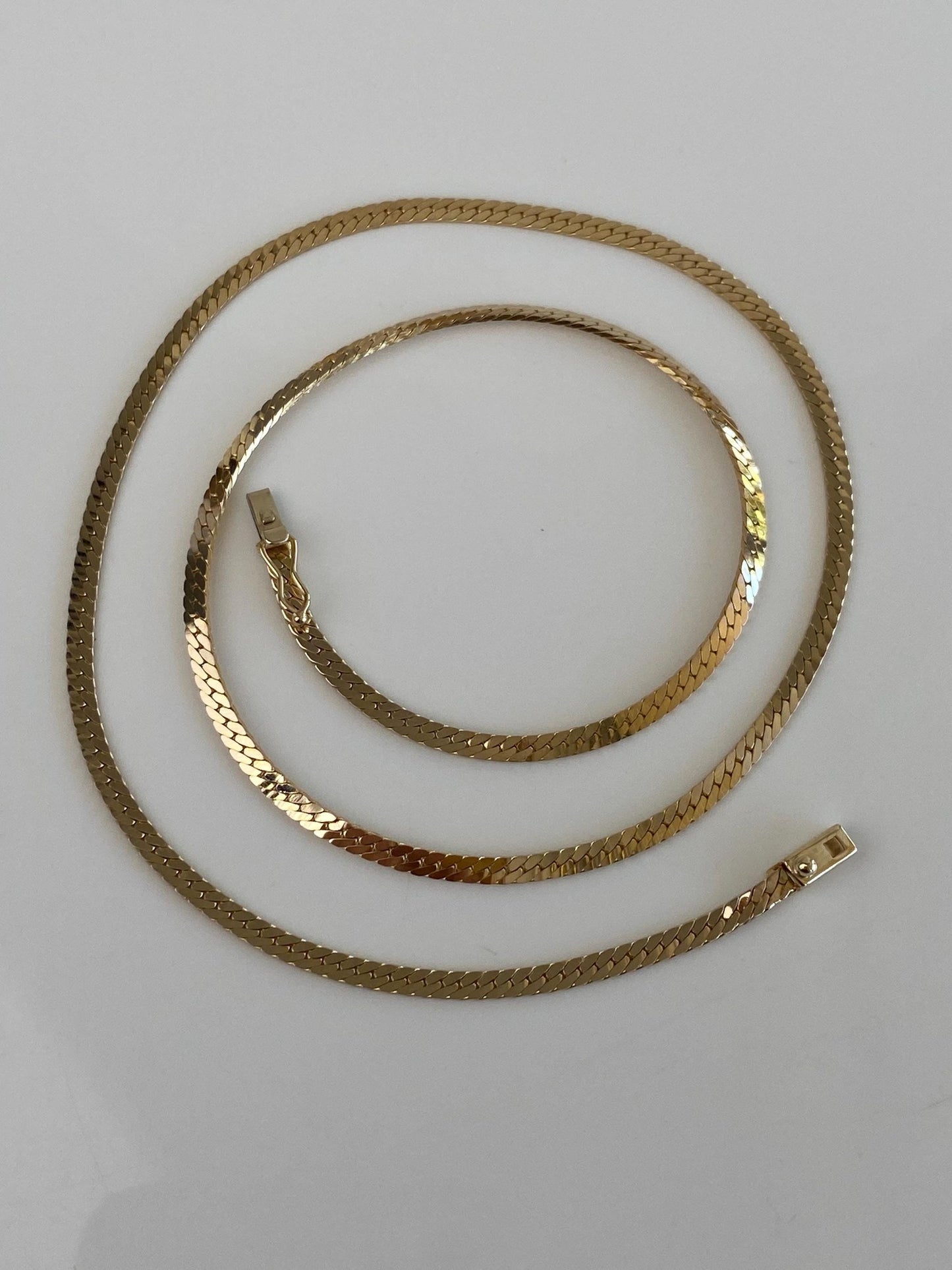 Vintage Solid 14k Yellow Gold Herringbone Chain Necklace - 20 inches