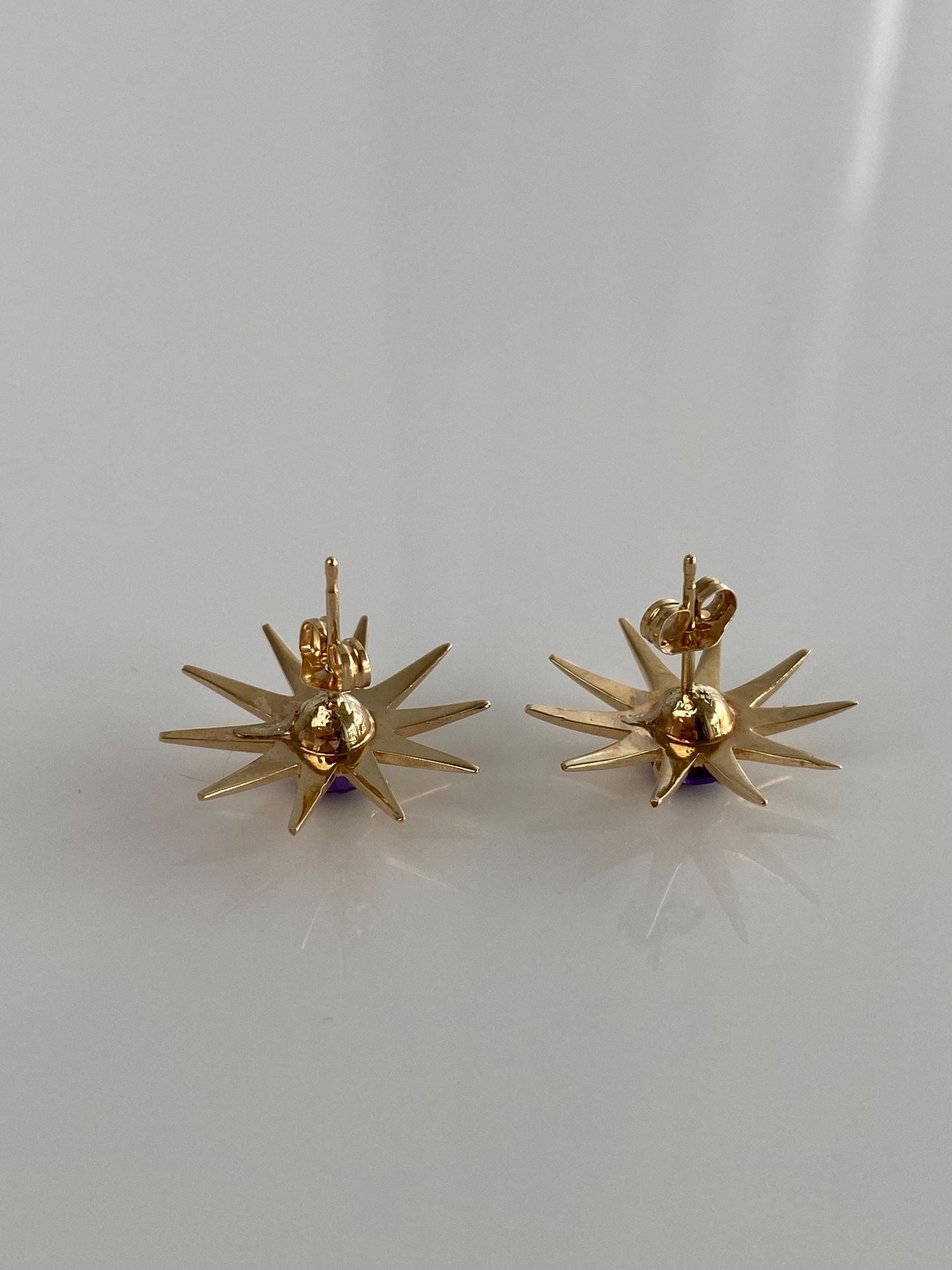Vintage Solid 14k Yellow Gold Amethyst Starburst Stud Earrings