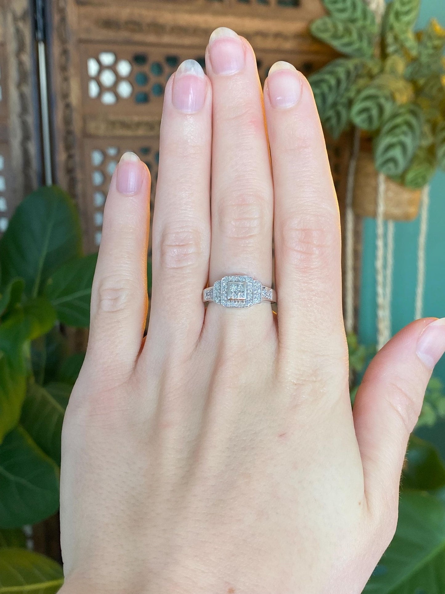 Vintage Solid 14k White Gold Diamond Ring - Size 5.75