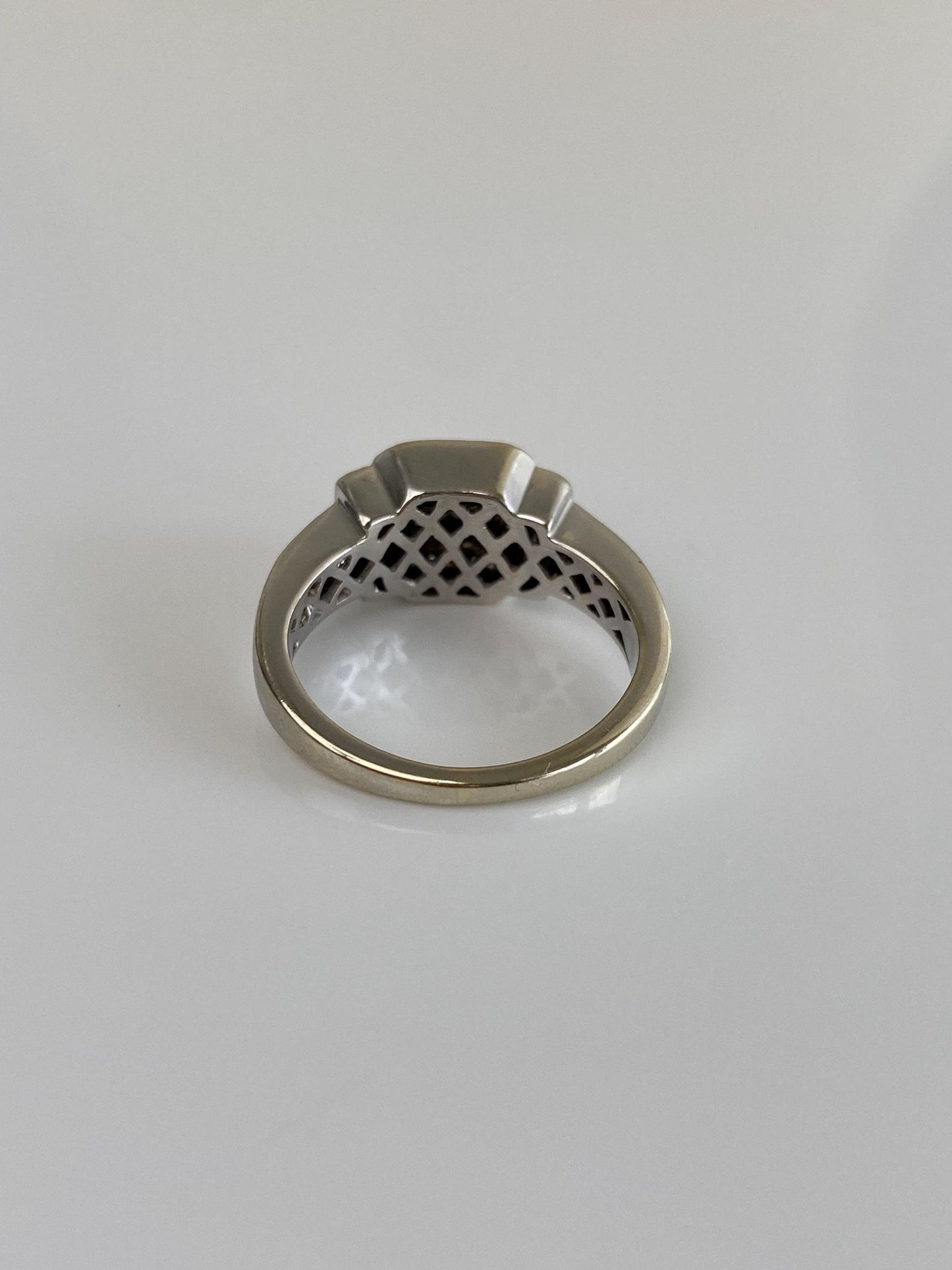 Vintage Solid 14k White Gold Diamond Ring - Size 5.75