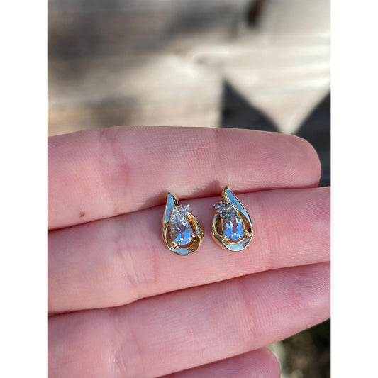 Vintage Solid 10k Yellow Gold Diamond Light Blue Cubic Zirconia Stud Earrings