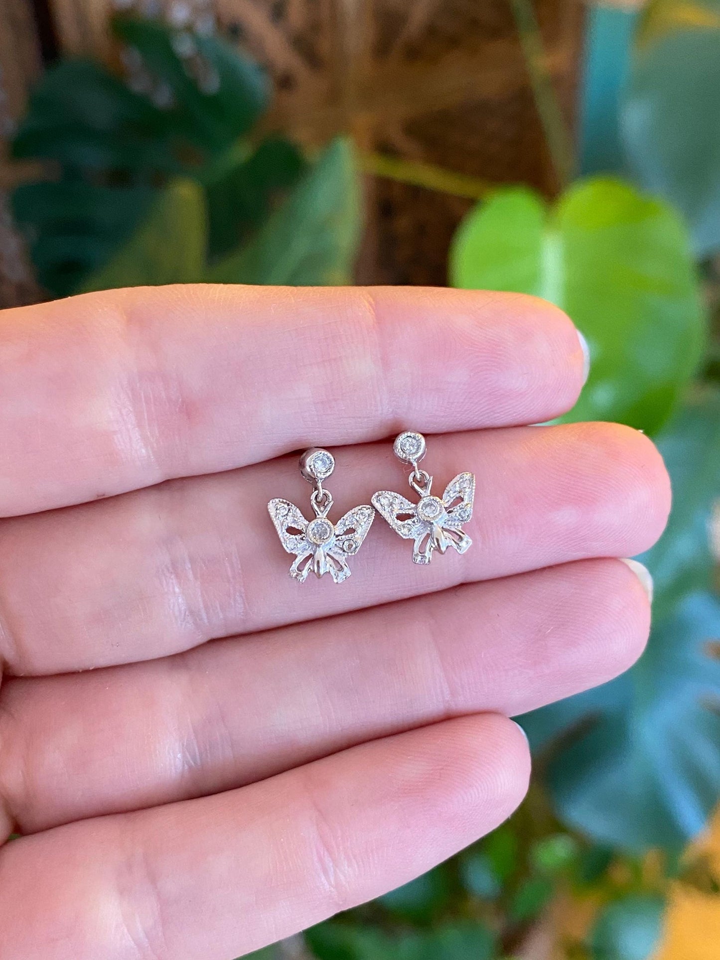 Vintage Solid 14k White Gold Diamond Butterfly Dangle Stud Earrings