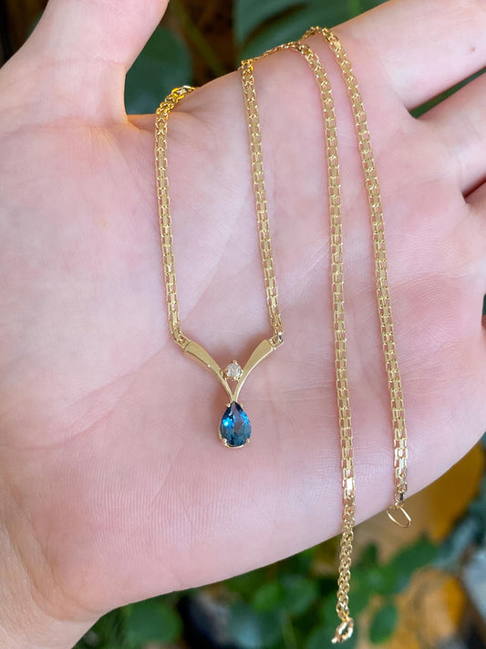 Vintage Solid 14k Yellow Gold Diamond Topaz Bismark Chain Necklace - 16 inches