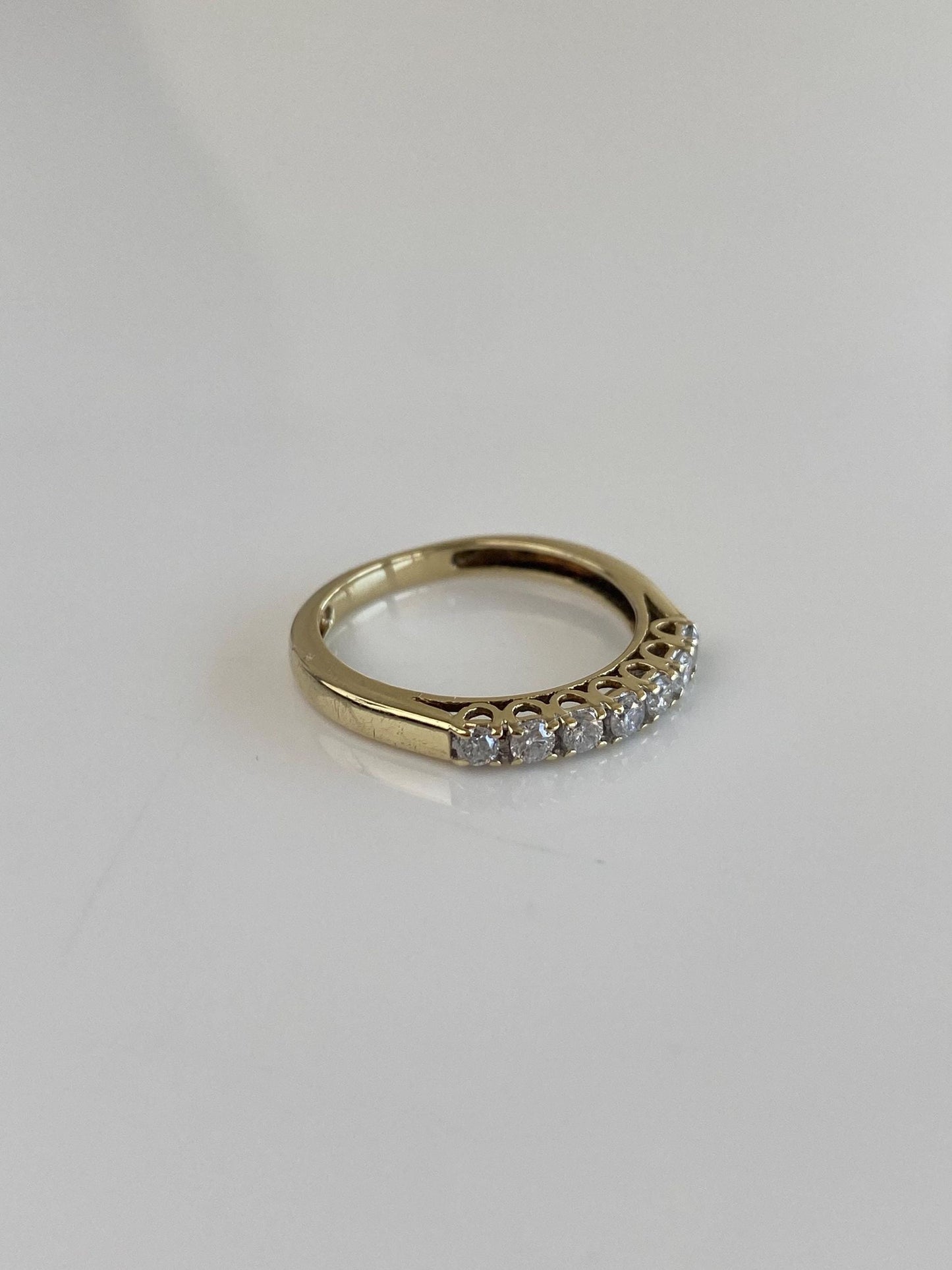 Vintage Solid 10k Yellow Gold Diamond Ring Band - Size 5.75