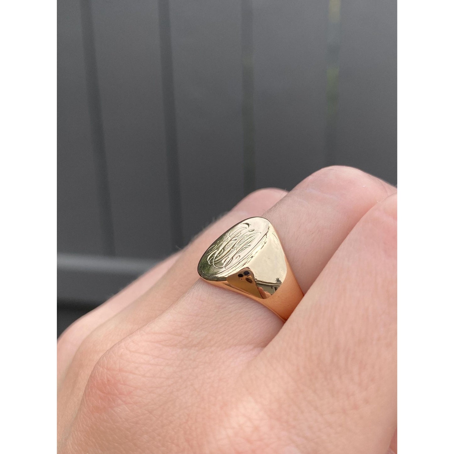 Vintage Solid 14k Yellow Gold Engraved Signet Ring - Size 6