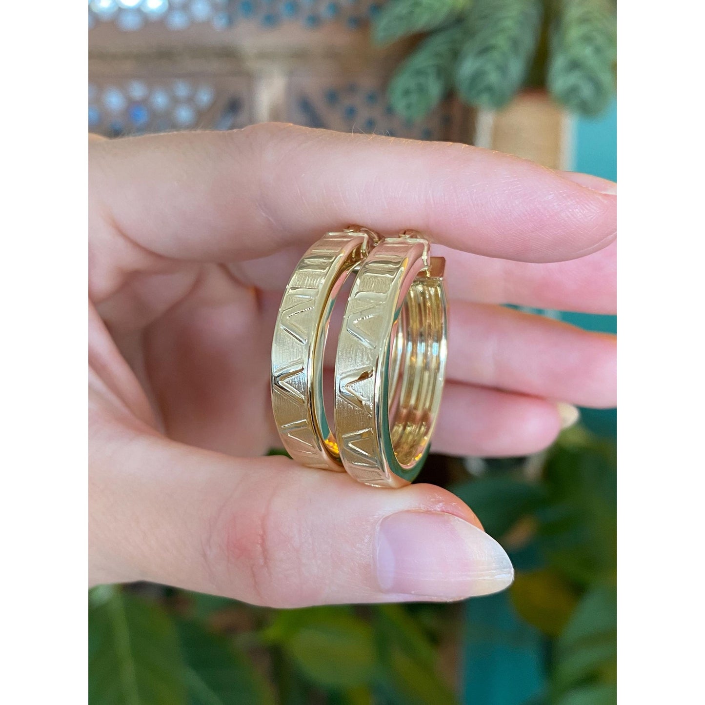 Vintage 14k Yellow Gold Roman Numeral Hoop Earrings