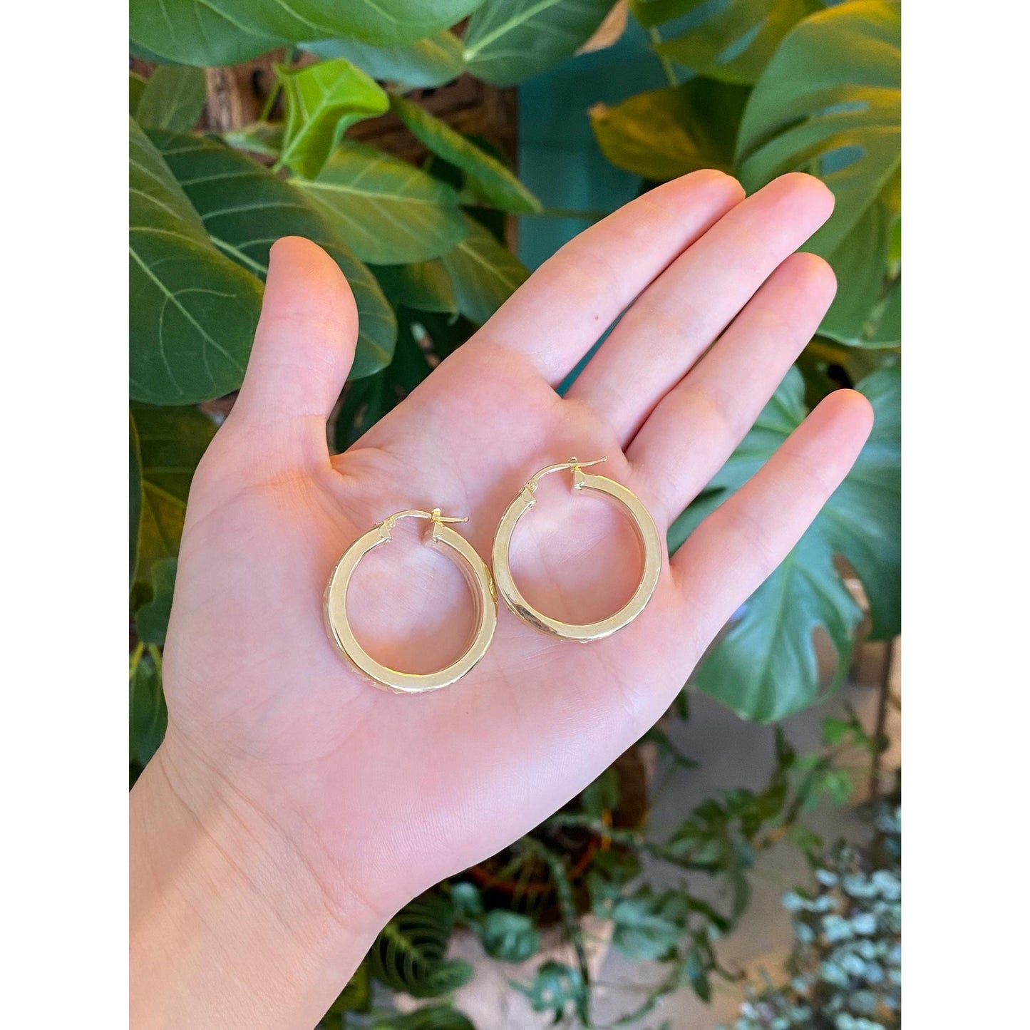 Vintage 14k Yellow Gold Roman Numeral Hoop Earrings