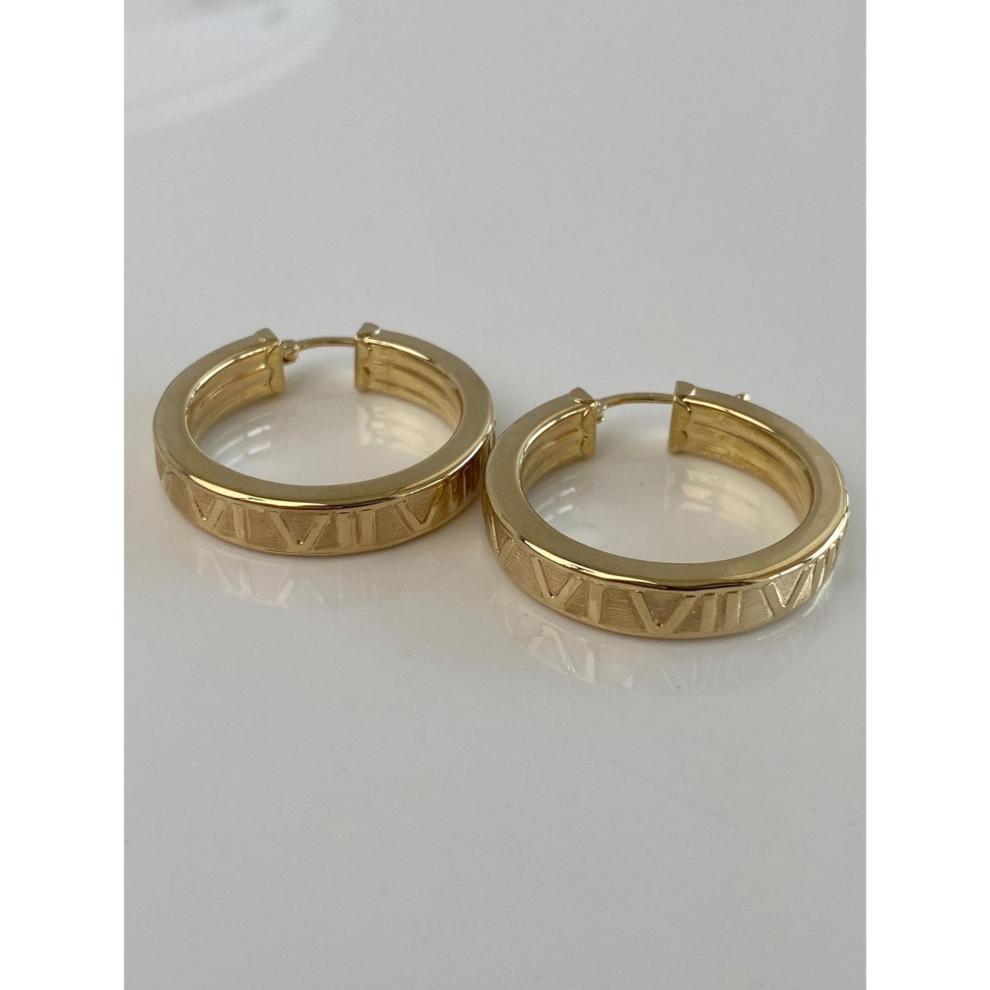Vintage 14k Yellow Gold Roman Numeral Hoop Earrings