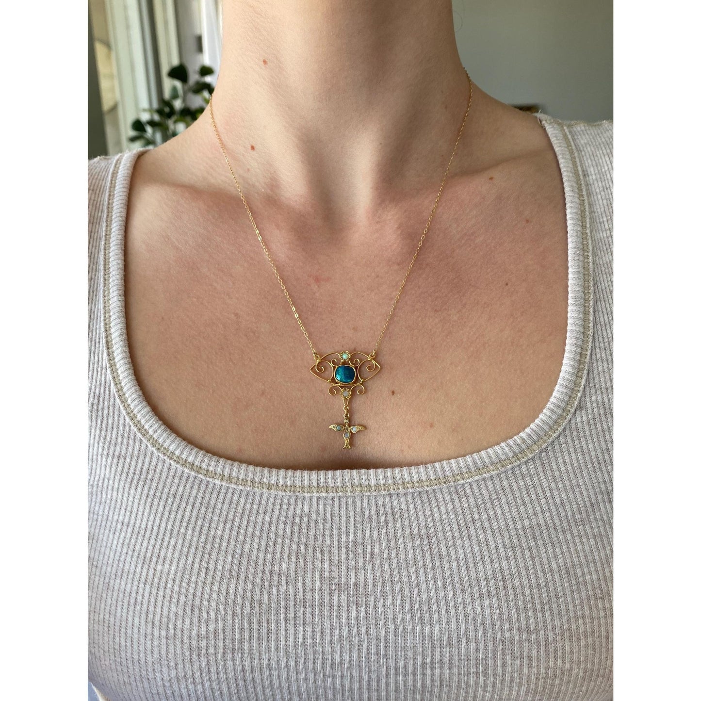 Vintage Solid 14k Yellow Gold Diamond Opal Cable Chain Necklace - 18.75 inches