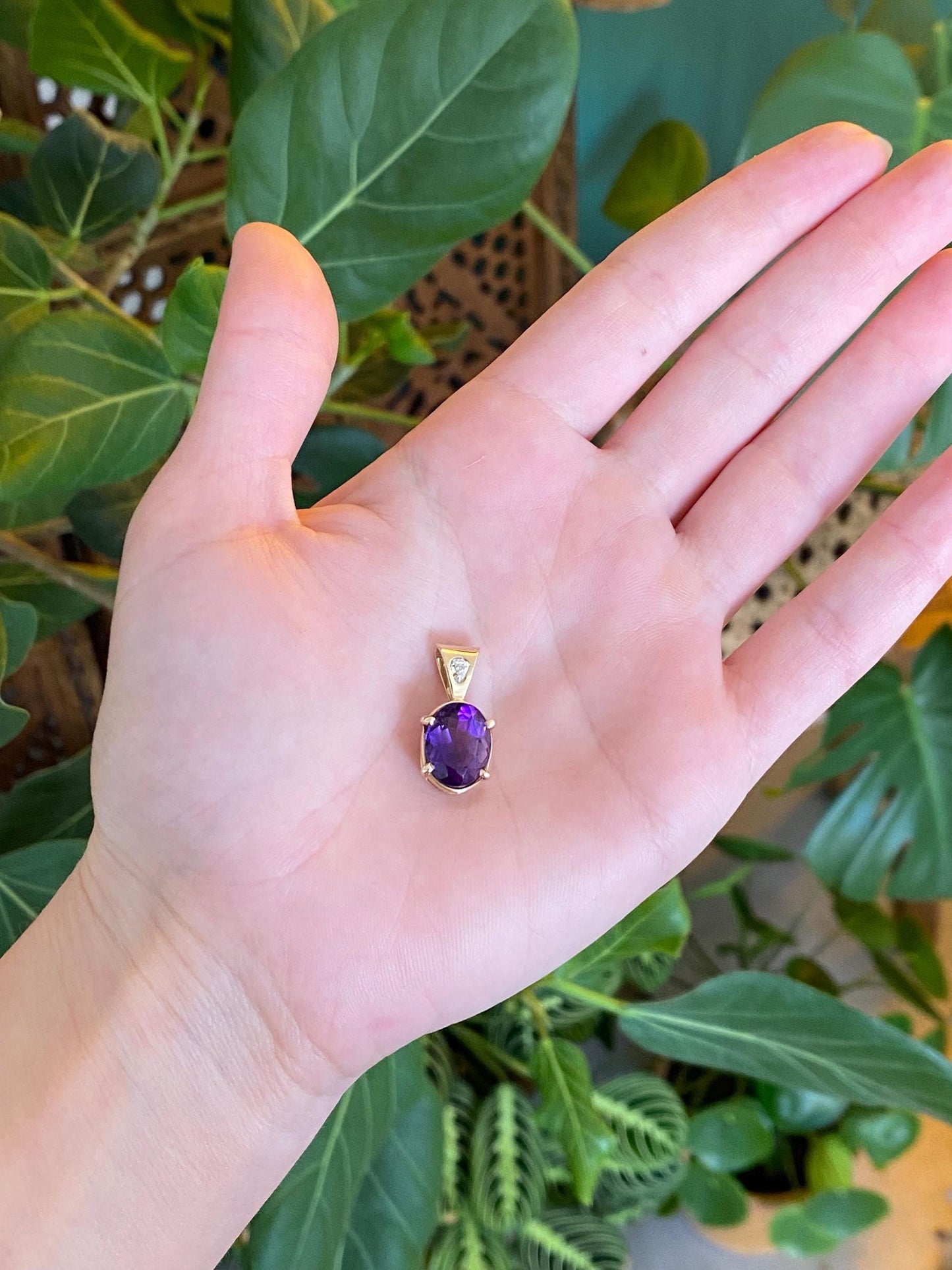 Vintage Solid 14k Yellow Gold Diamond Amethyst Charm