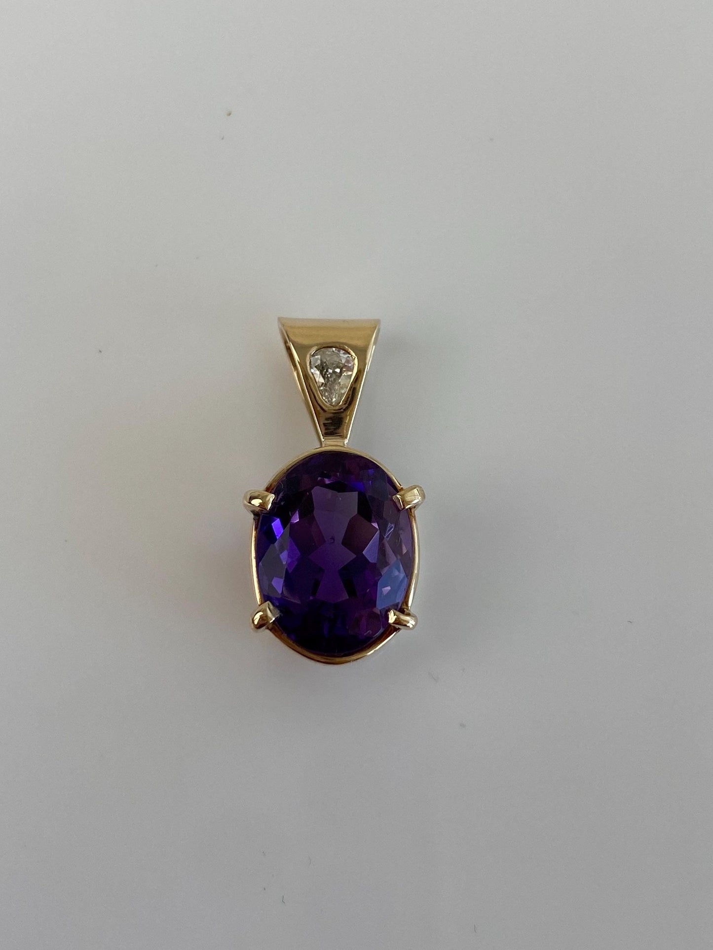Vintage Solid 14k Yellow Gold Diamond Amethyst Charm