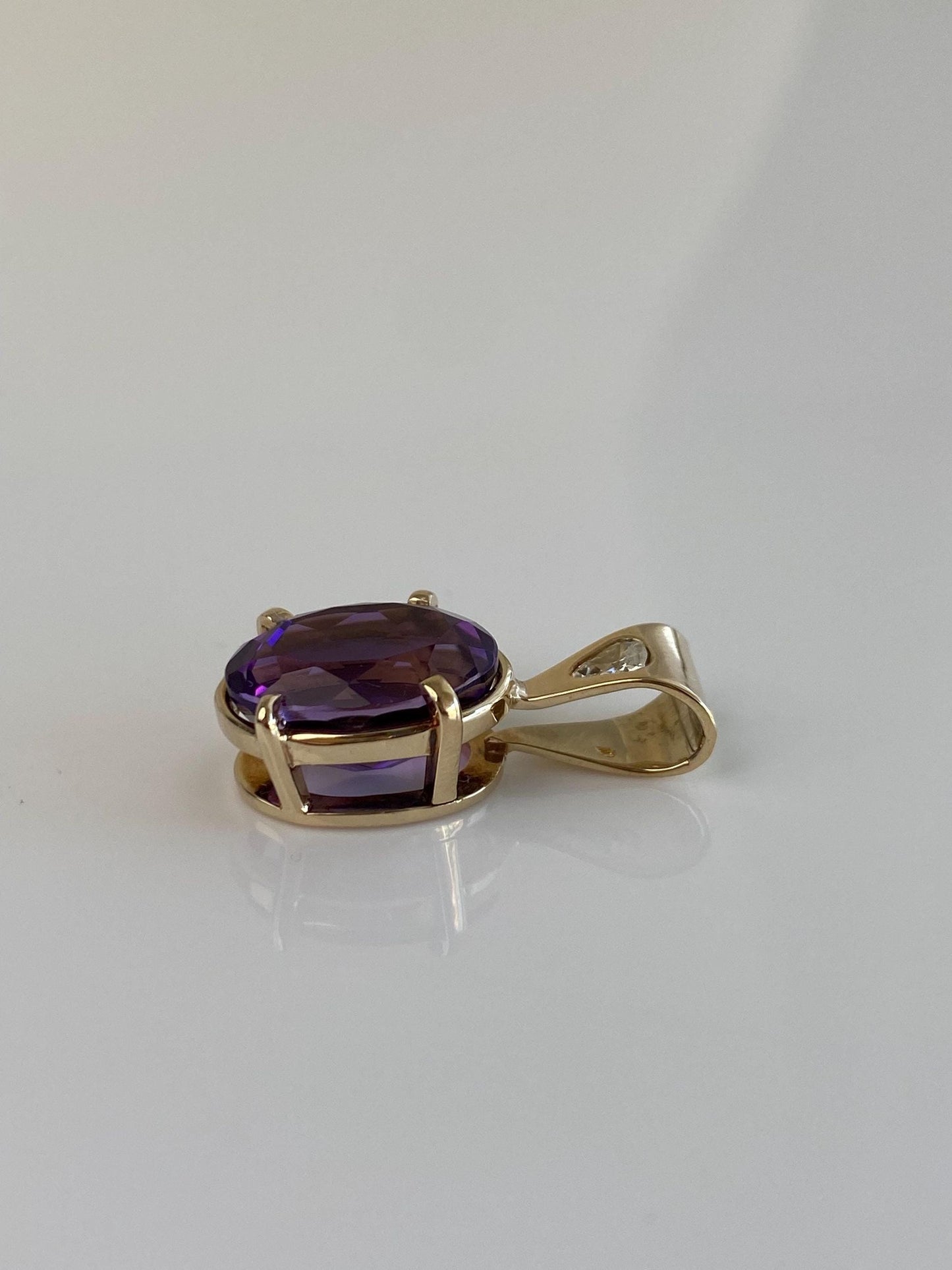Vintage Solid 14k Yellow Gold Diamond Amethyst Charm