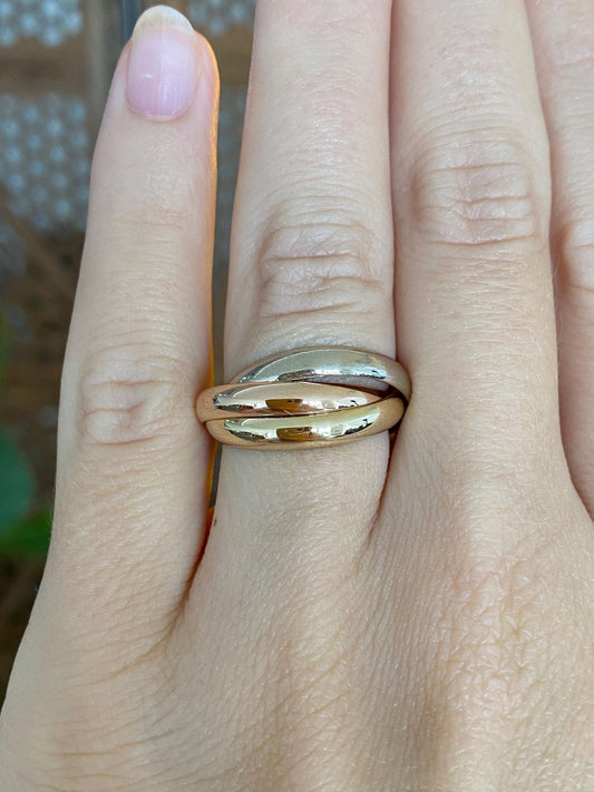 Vintage Solid 18k Tri Tone Gold Rolling Ring Band - Size 5.5