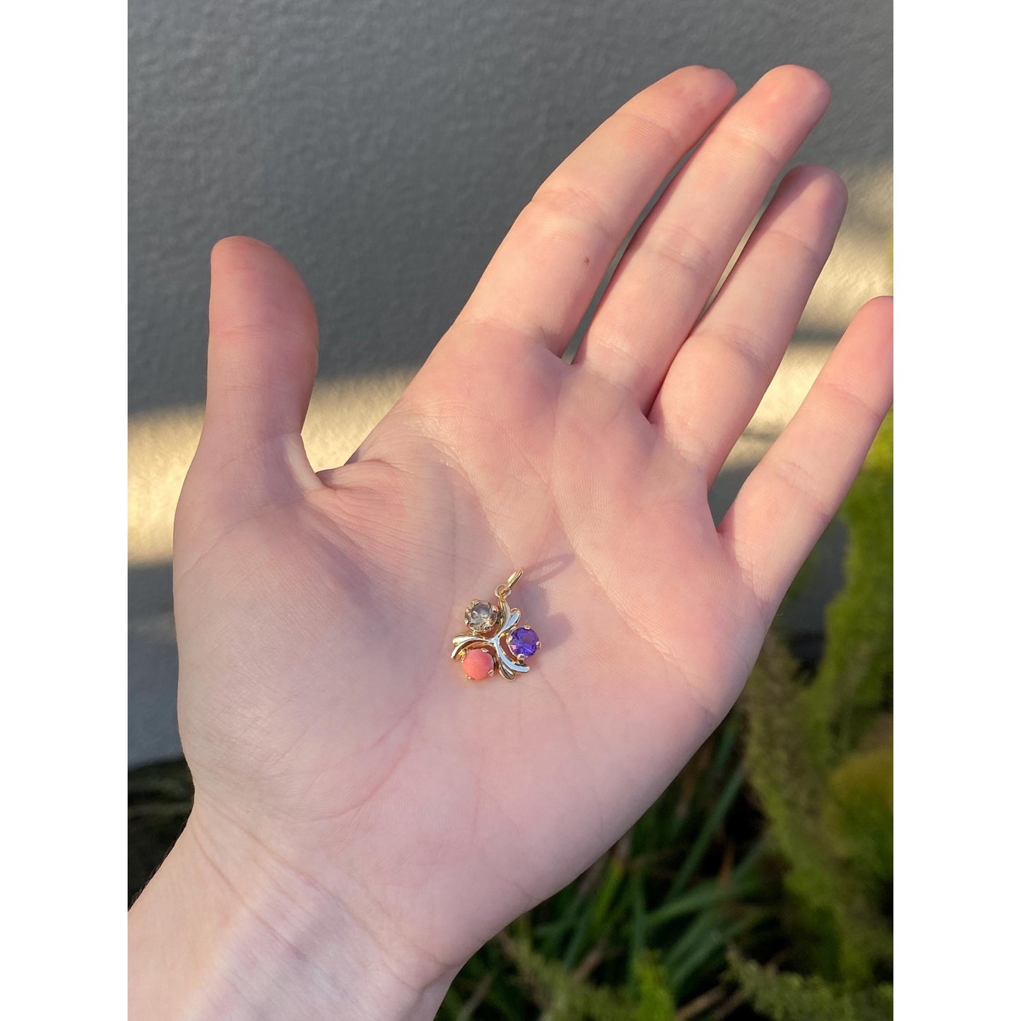 Vintage Solid 14k Yellow Gold Coral Amethyst Colored Spinel Charm