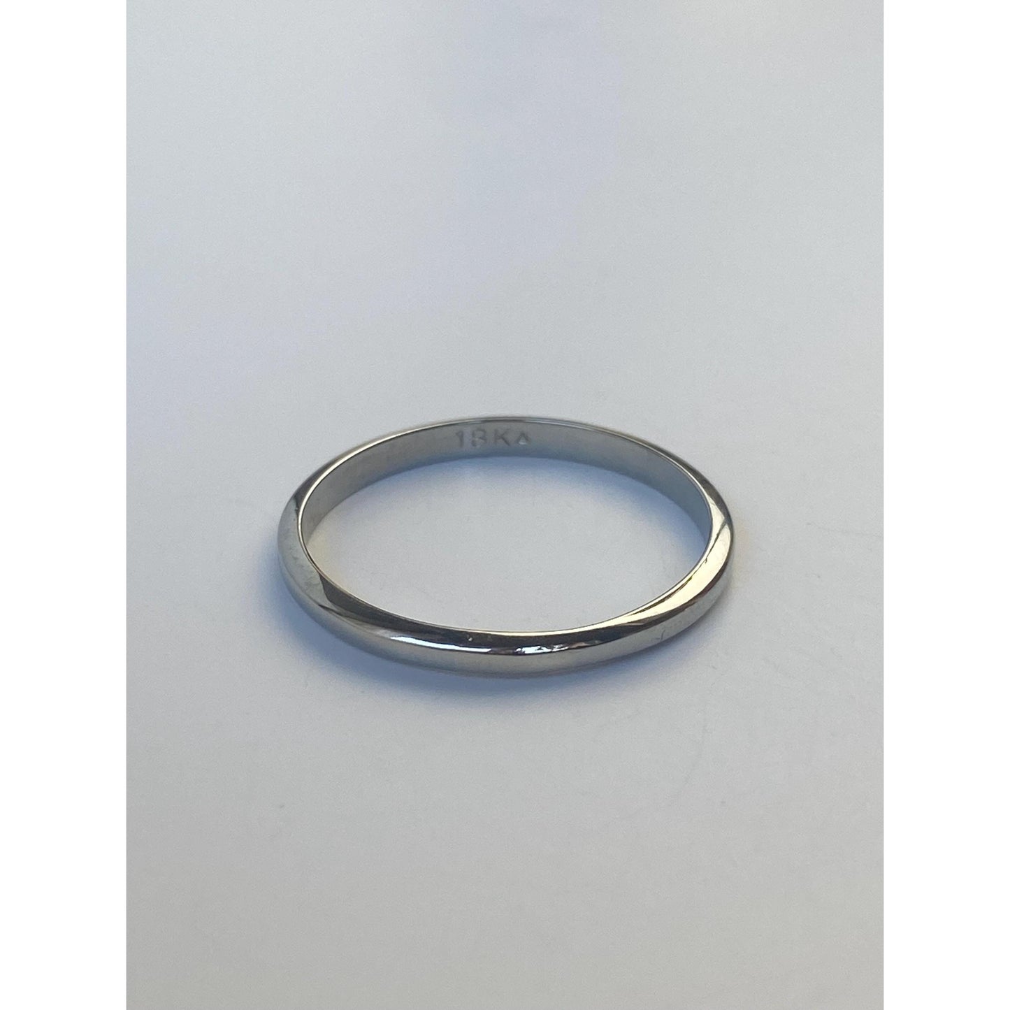 Vintage Solid 18k White Gold Ring Band - Size 7.5