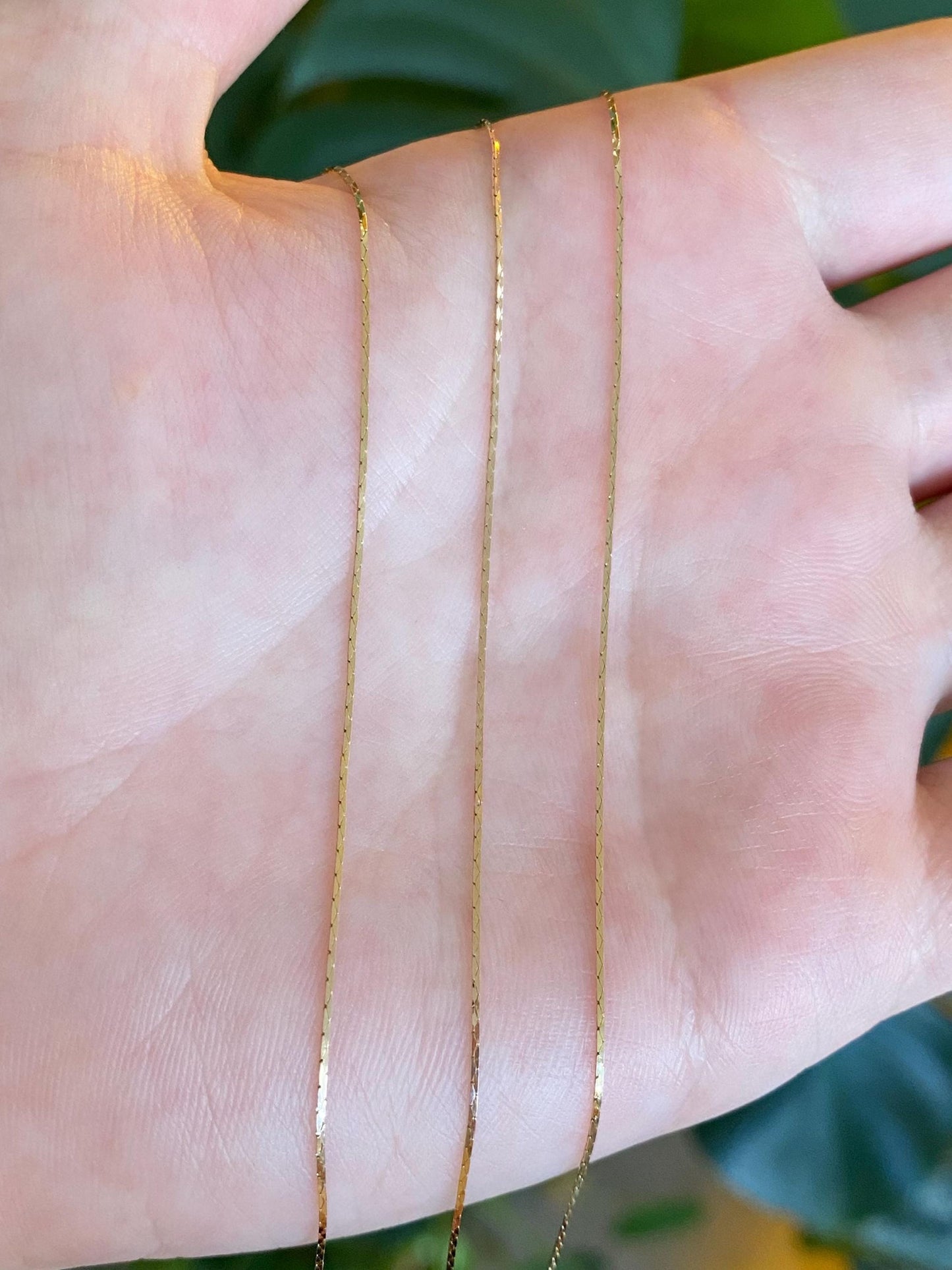 Vintage Solid 14k Yellow Gold Slim Triangle Link Chain Necklace - 18.25 inches