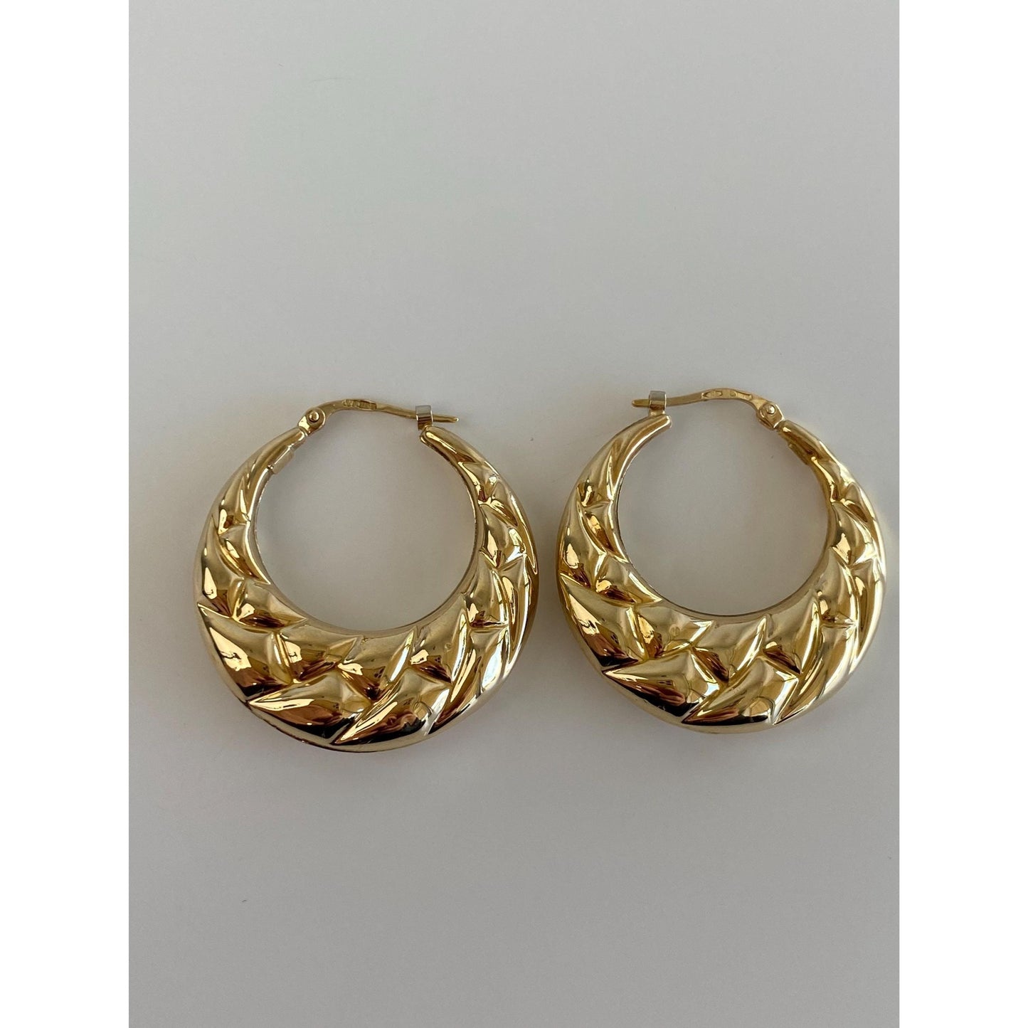 Vintage 9k Yellow Gold Puffy Quilted Braid Texture Hoop Earrings