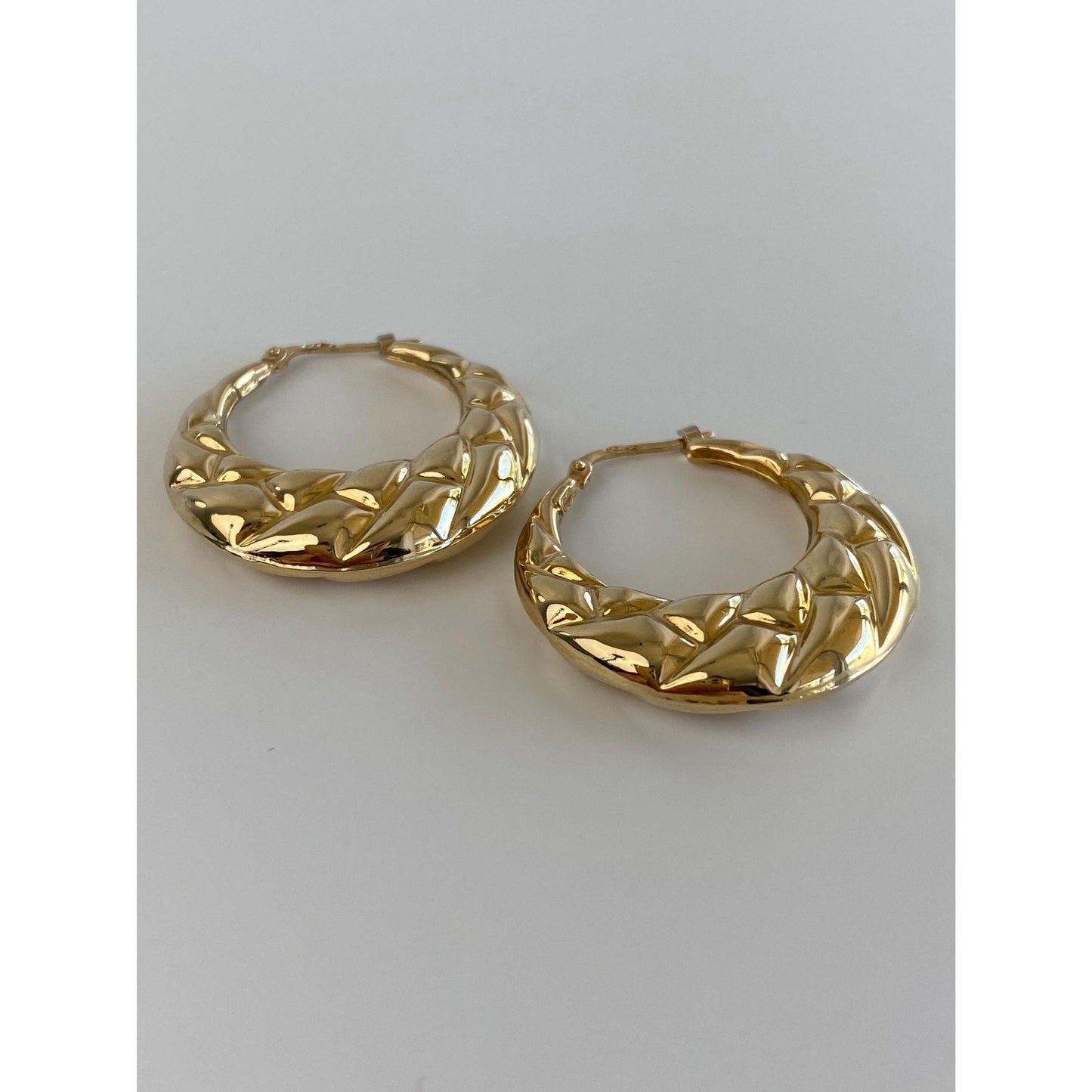 Vintage 9k Yellow Gold Puffy Quilted Braid Texture Hoop Earrings
